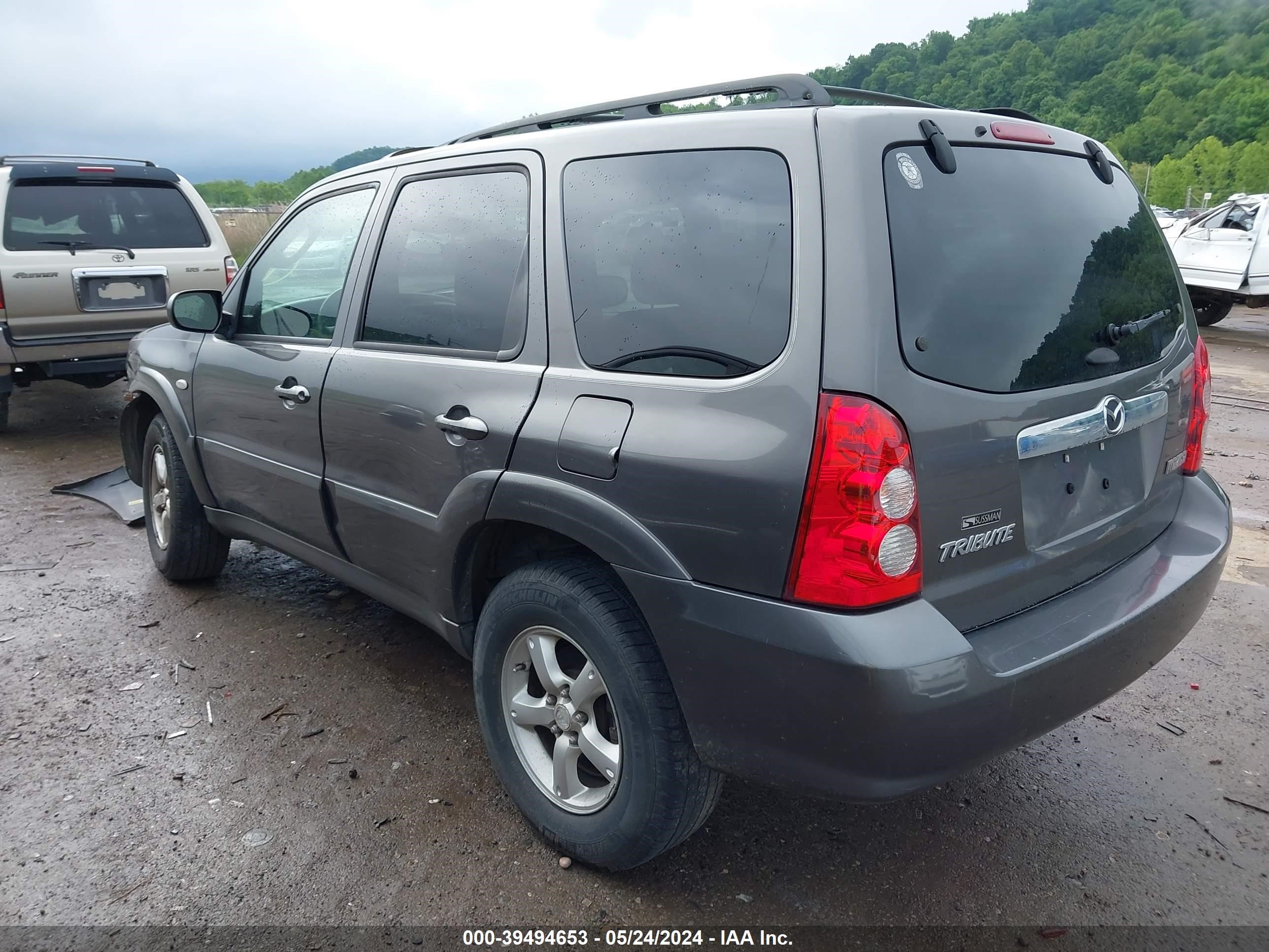 Photo 2 VIN: 4F2CZ94116KM01676 - MAZDA TRIBUTE 