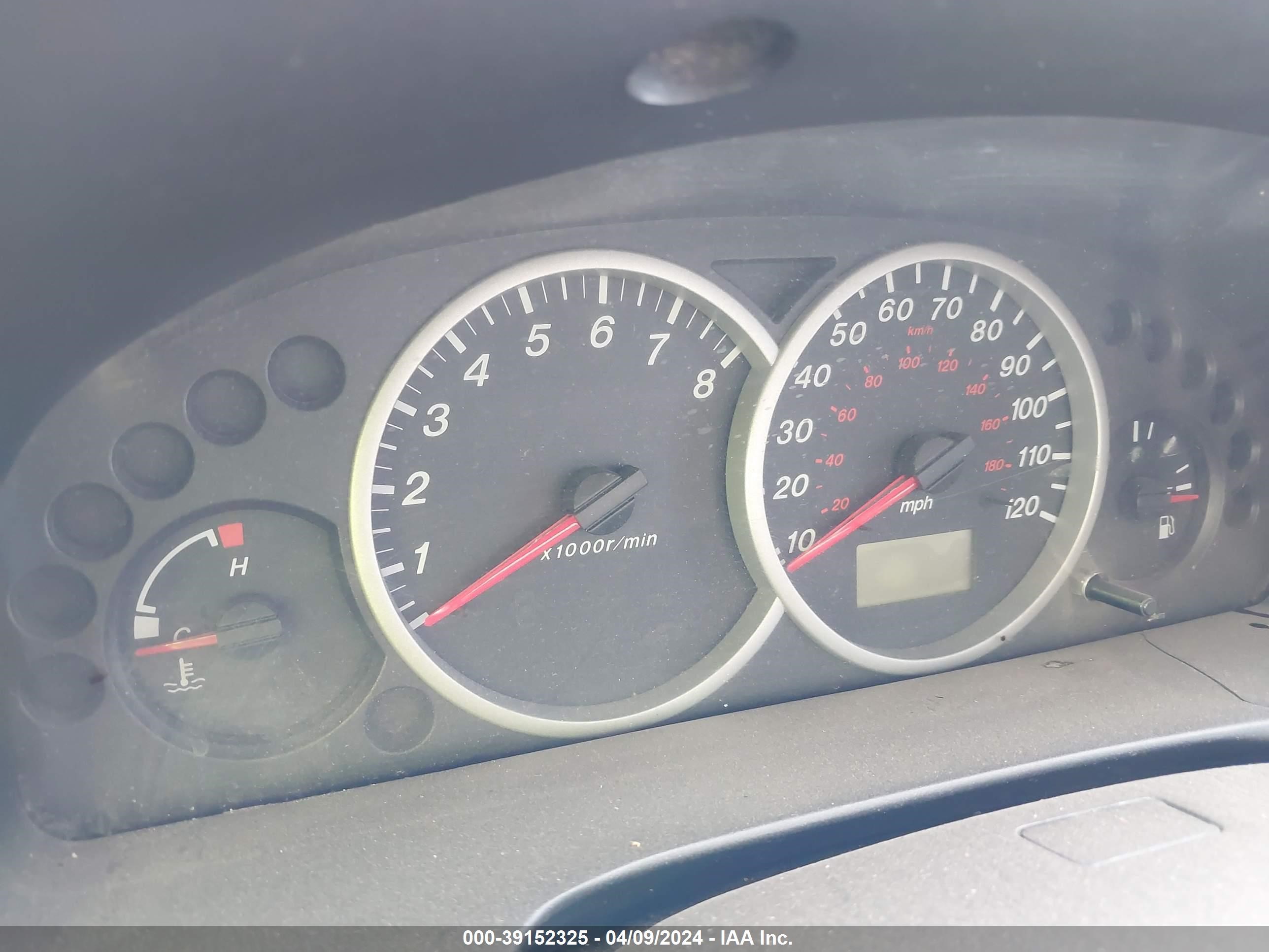 Photo 6 VIN: 4F2CZ94164KM13786 - MAZDA TRIBUTE 