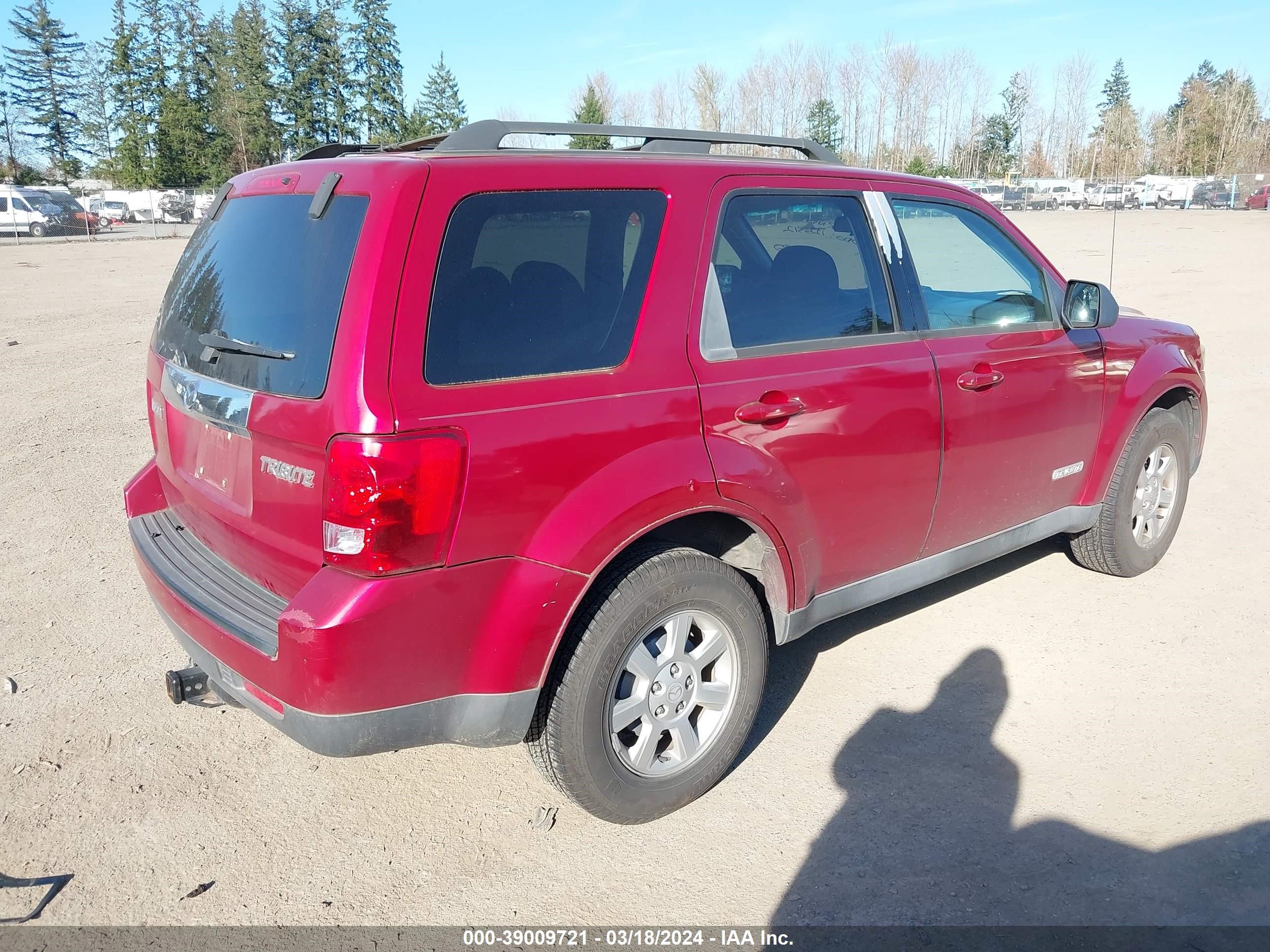 Photo 3 VIN: 4F2CZ96108KM01927 - MAZDA TRIBUTE 