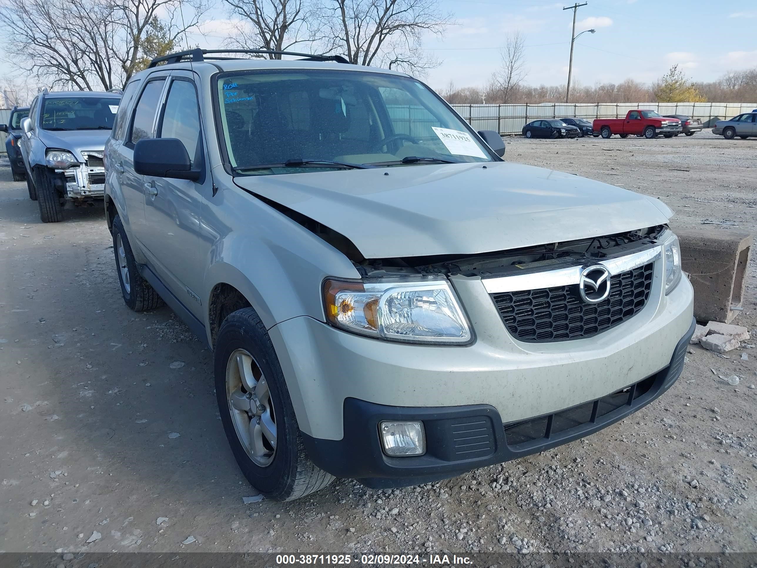 Photo 5 VIN: 4F2CZ96118KM04416 - MAZDA TRIBUTE 