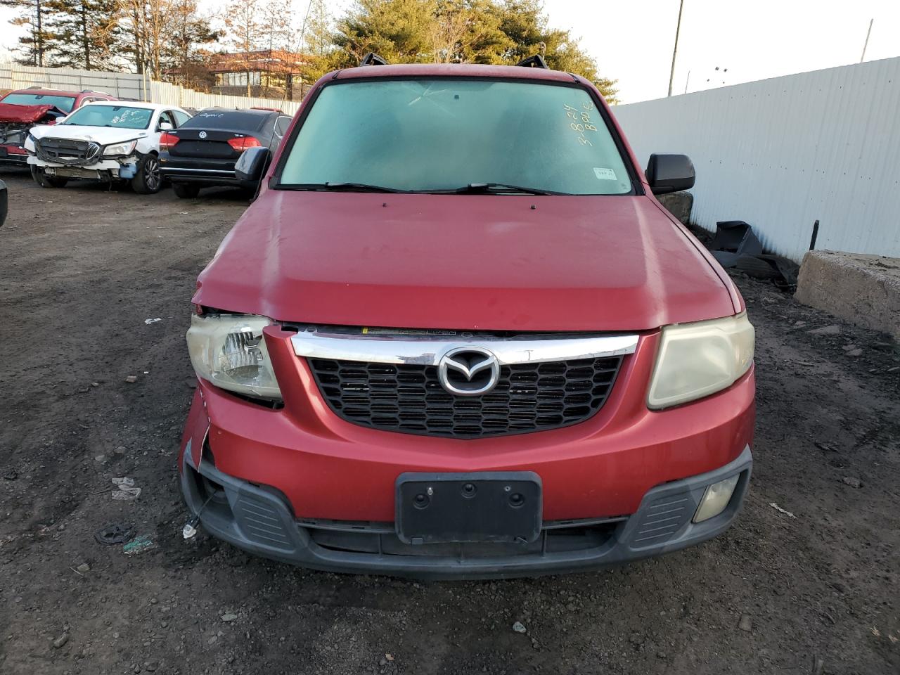 Photo 4 VIN: 4F2CZ96138KM10301 - MAZDA TRIBUTE 