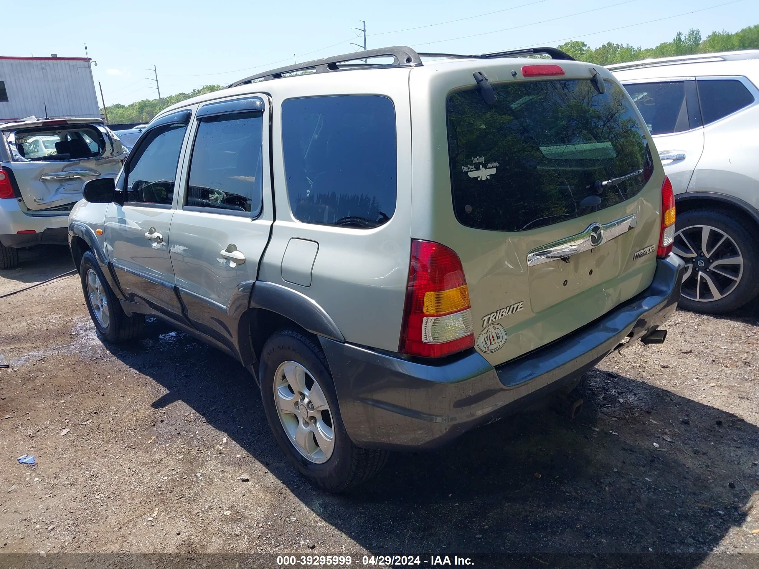 Photo 2 VIN: 4F2CZ96154KM32908 - MAZDA TRIBUTE 