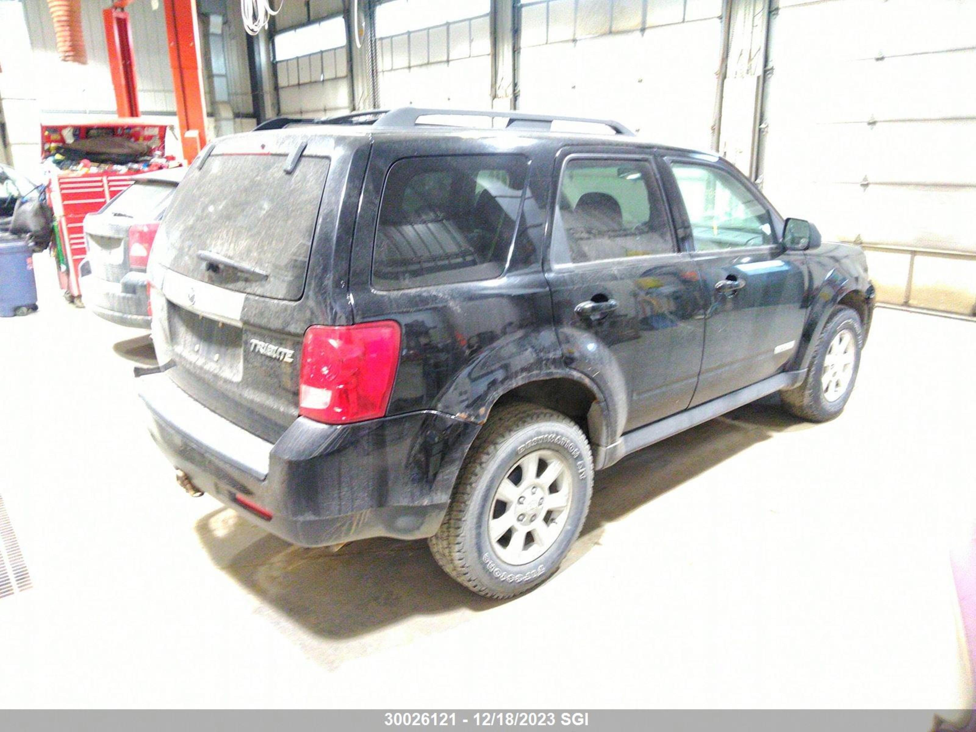 Photo 3 VIN: 4F2CZ96178KM05067 - MAZDA TRIBUTE 