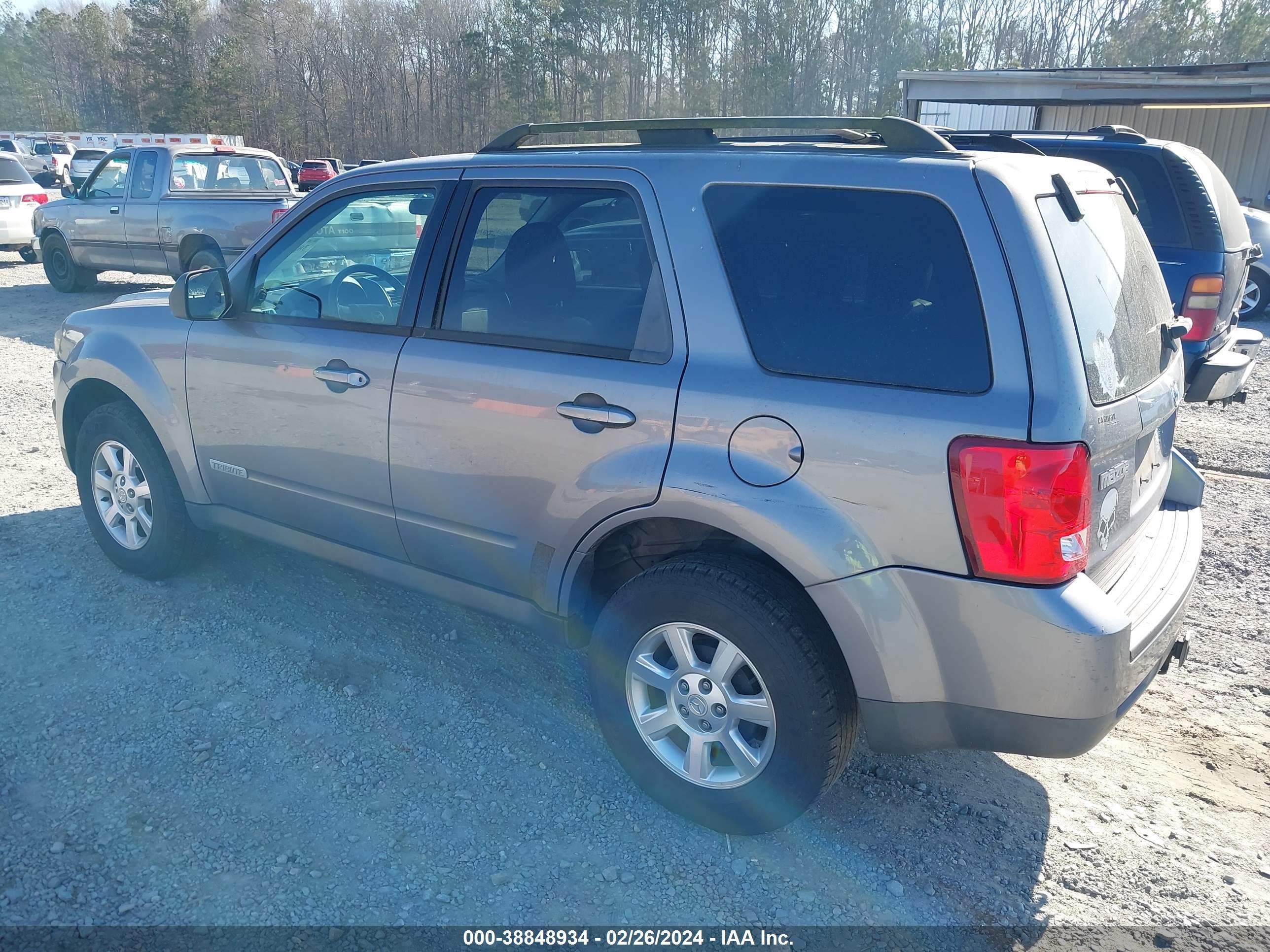 Photo 2 VIN: 4F2CZ96178KM28770 - MAZDA TRIBUTE 