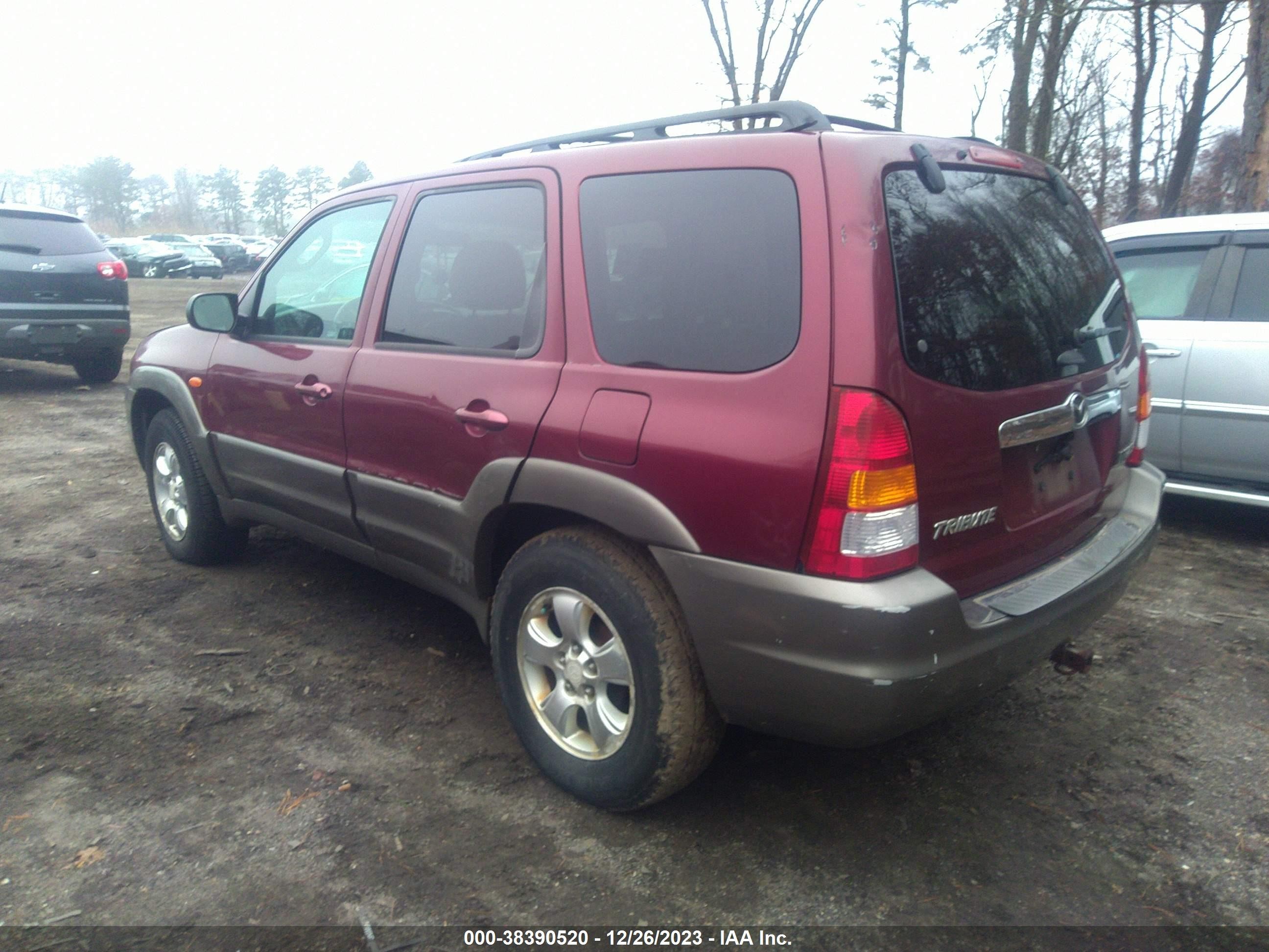 Photo 2 VIN: 4F2CZ96183KM35719 - MAZDA TRIBUTE 