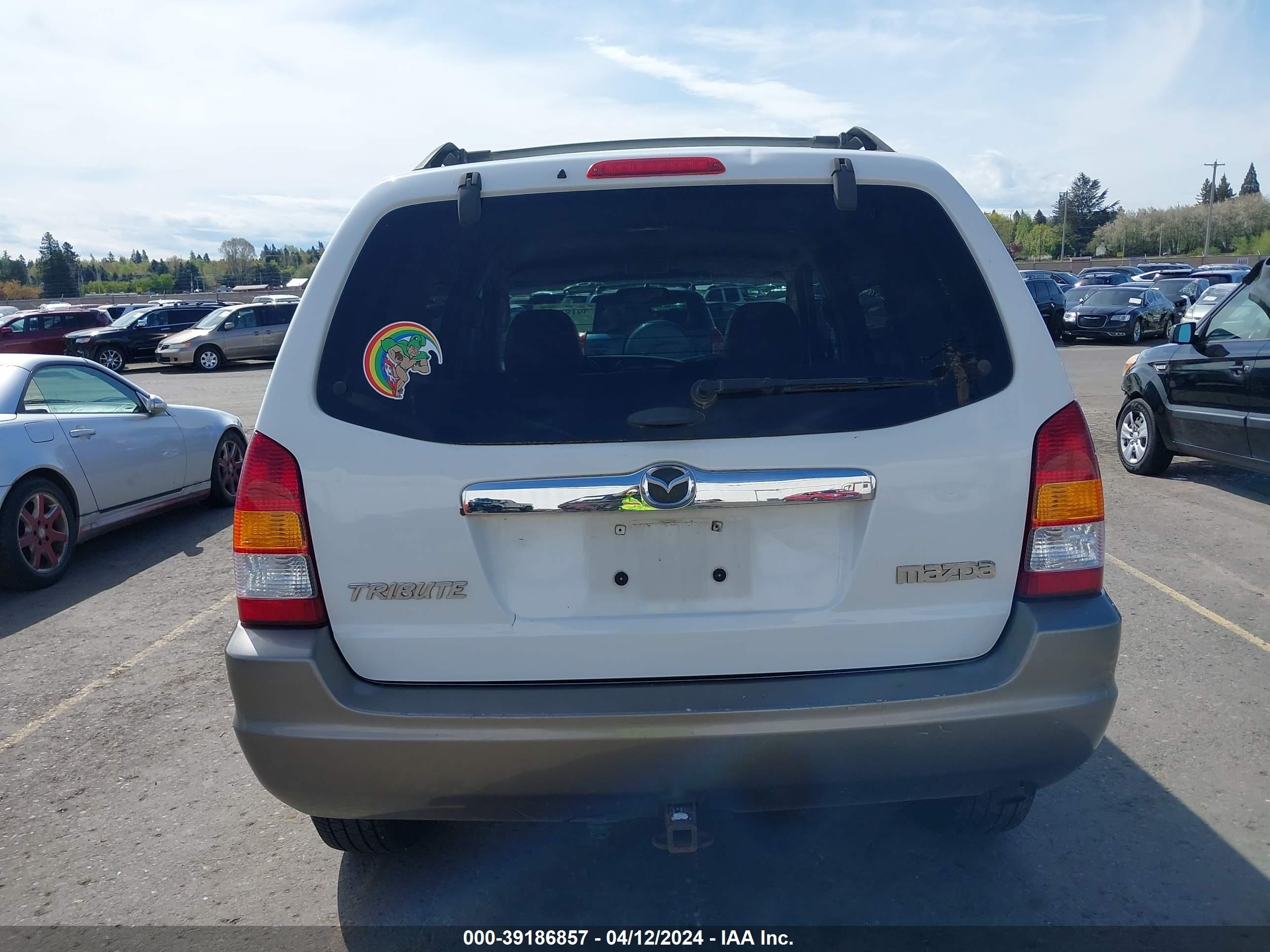 Photo 15 VIN: 4F2CZ96183KM52844 - MAZDA TRIBUTE 