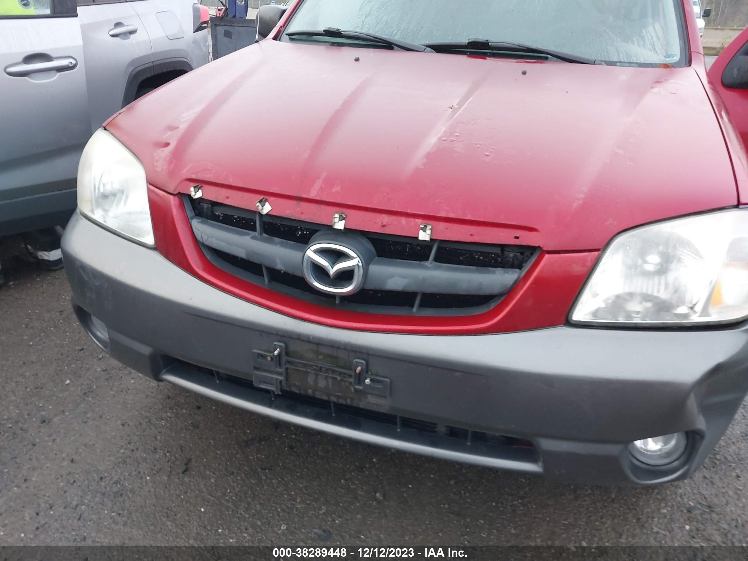 Photo 5 VIN: 4F2CZ96183KM52875 - MAZDA TRIBUTE 