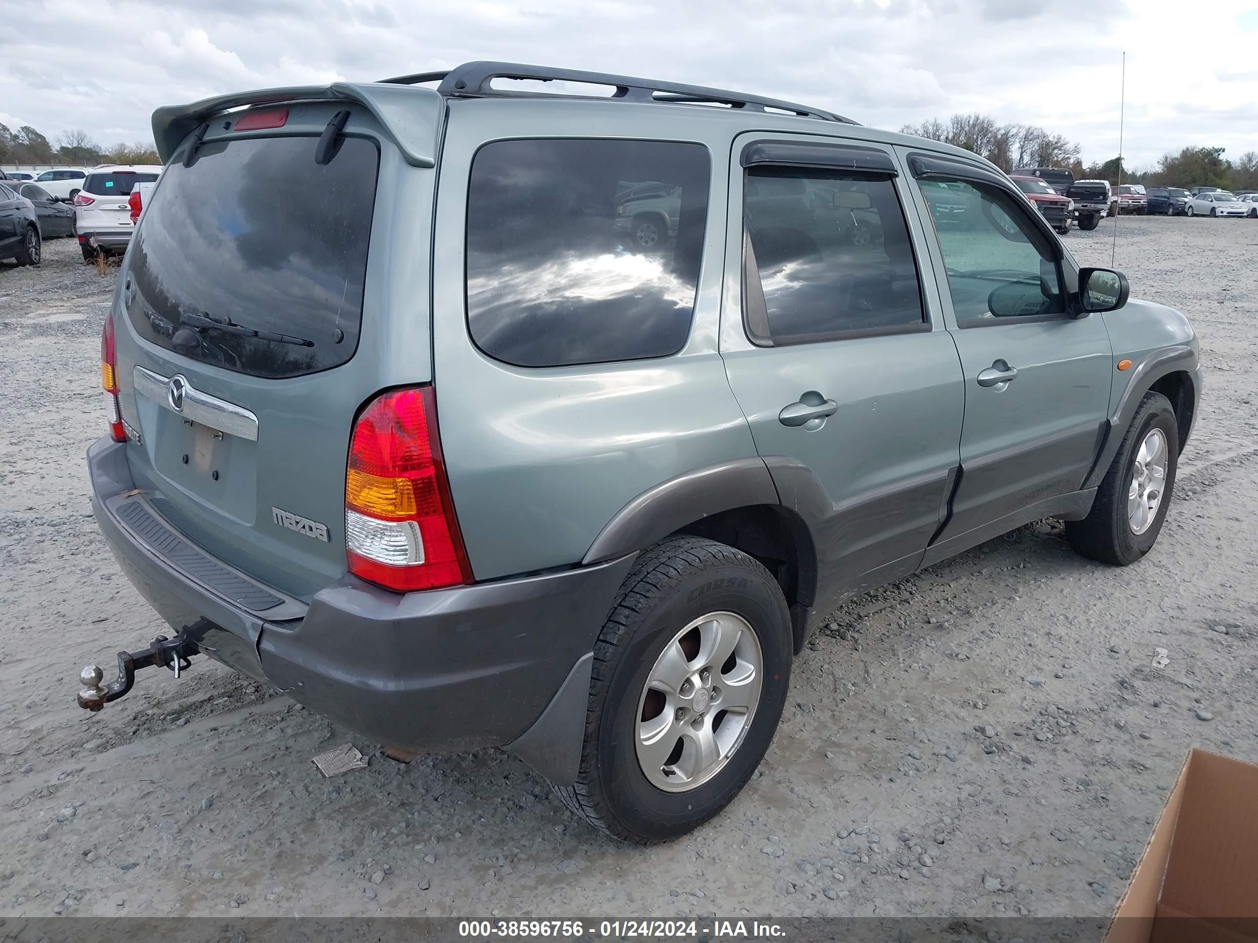 Photo 3 VIN: 4F2CZ96193KM28018 - MAZDA TRIBUTE 