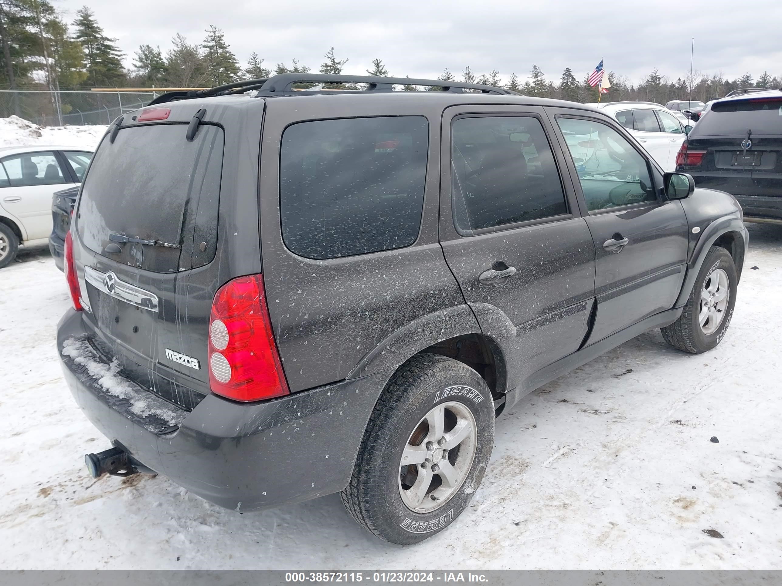 Photo 3 VIN: 4F2CZ961X6KM18621 - MAZDA TRIBUTE 