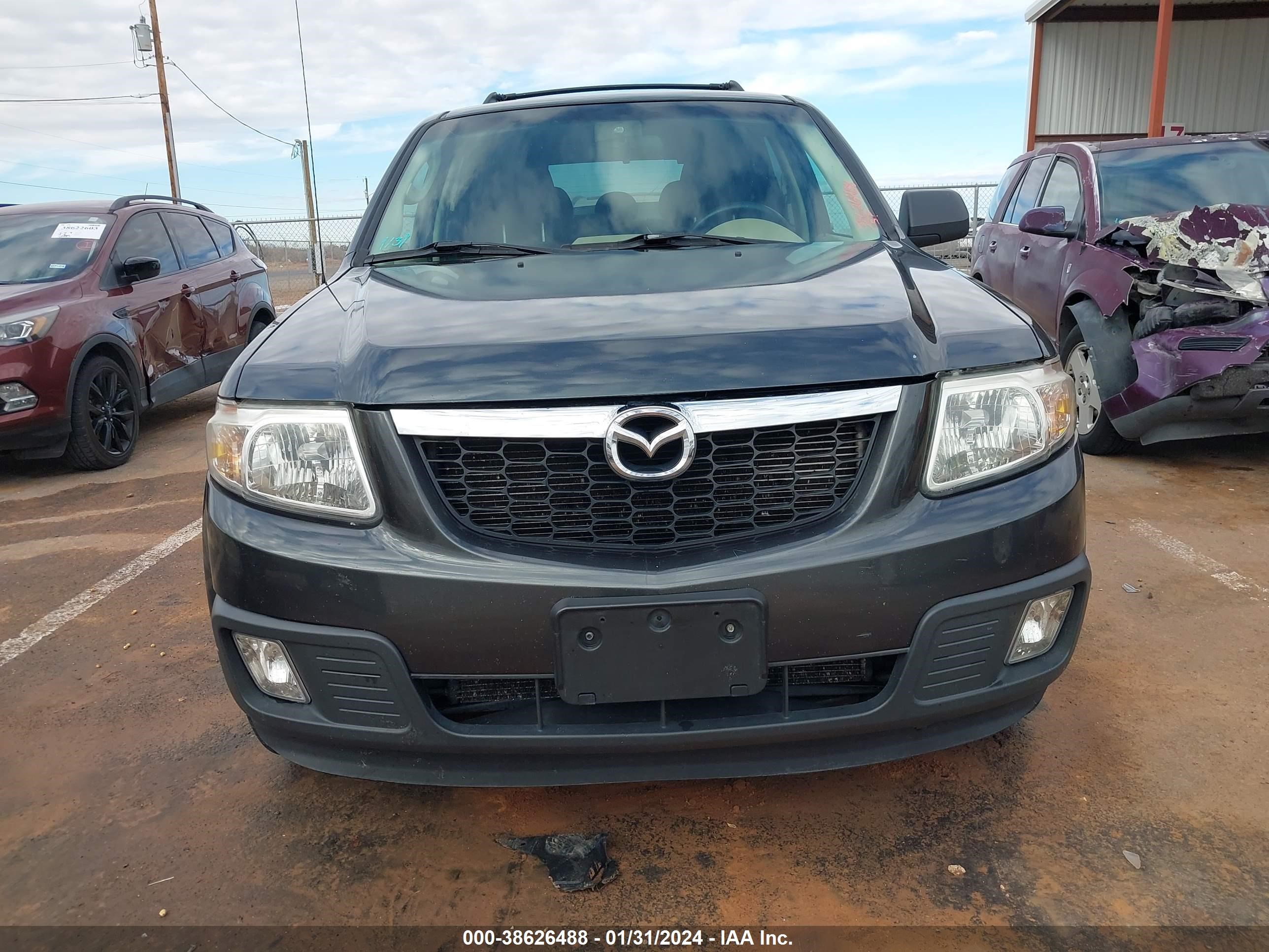 Photo 11 VIN: 4F2CZ96G19KM00176 - MAZDA TRIBUTE 