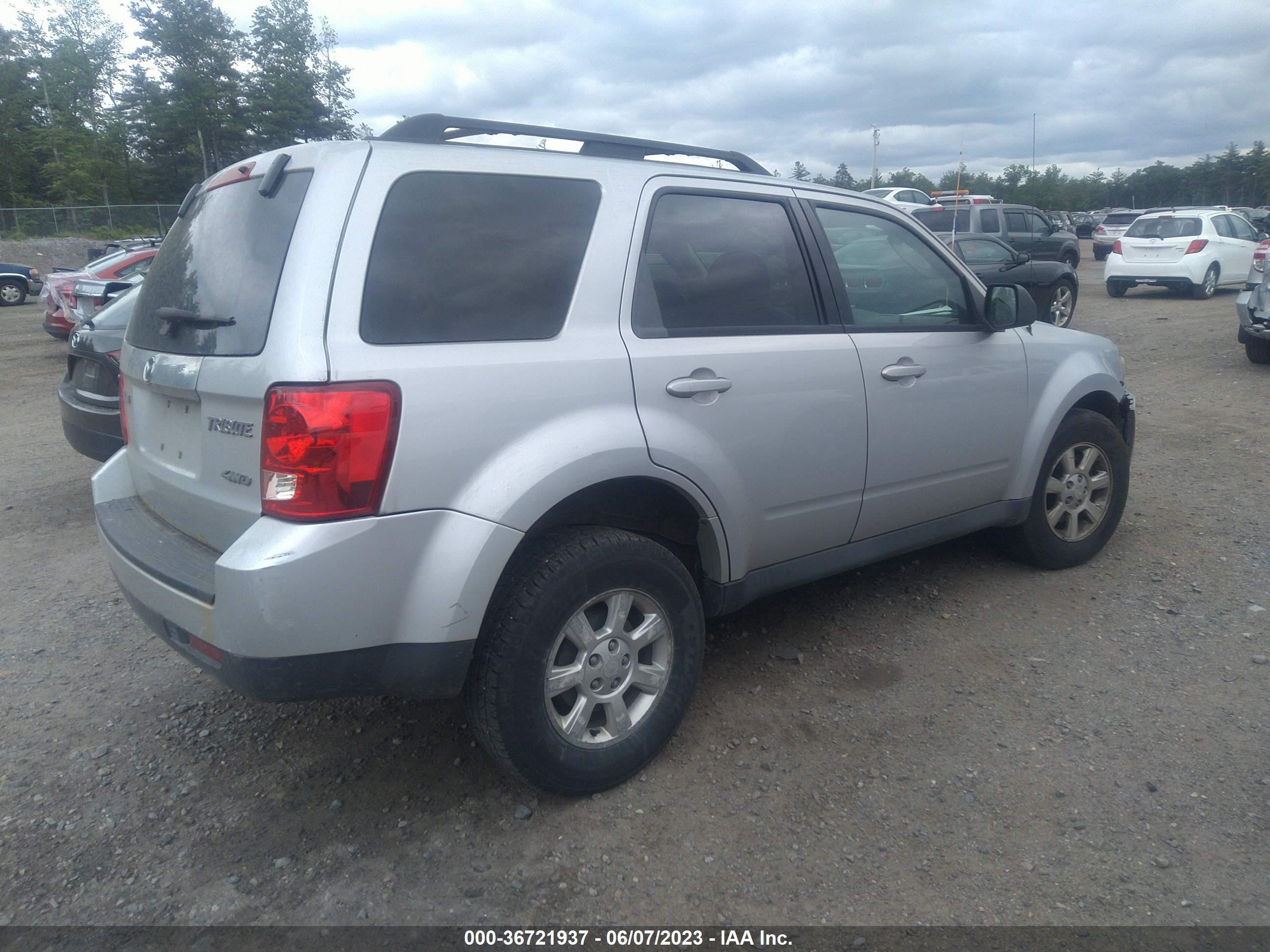 Photo 3 VIN: 4F2CZ96G39KM03922 - MAZDA TRIBUTE 