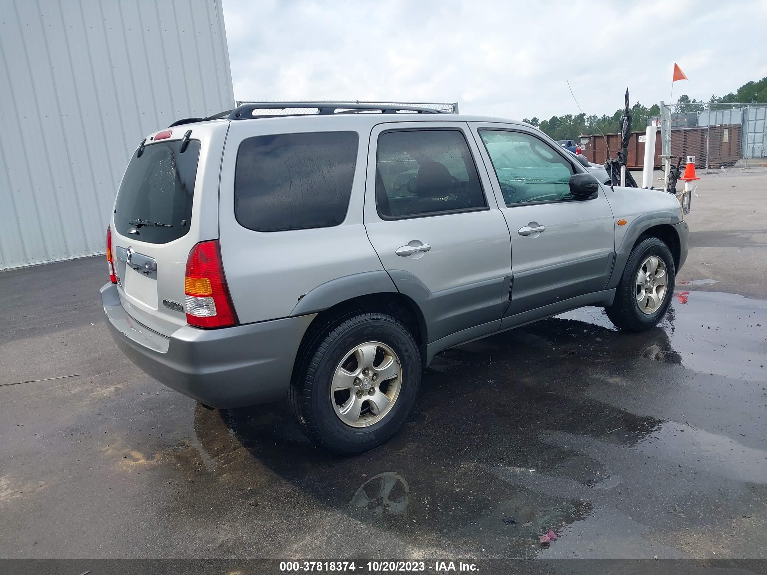 Photo 3 VIN: 4F2YU08122KM44895 - MAZDA TRIBUTE 