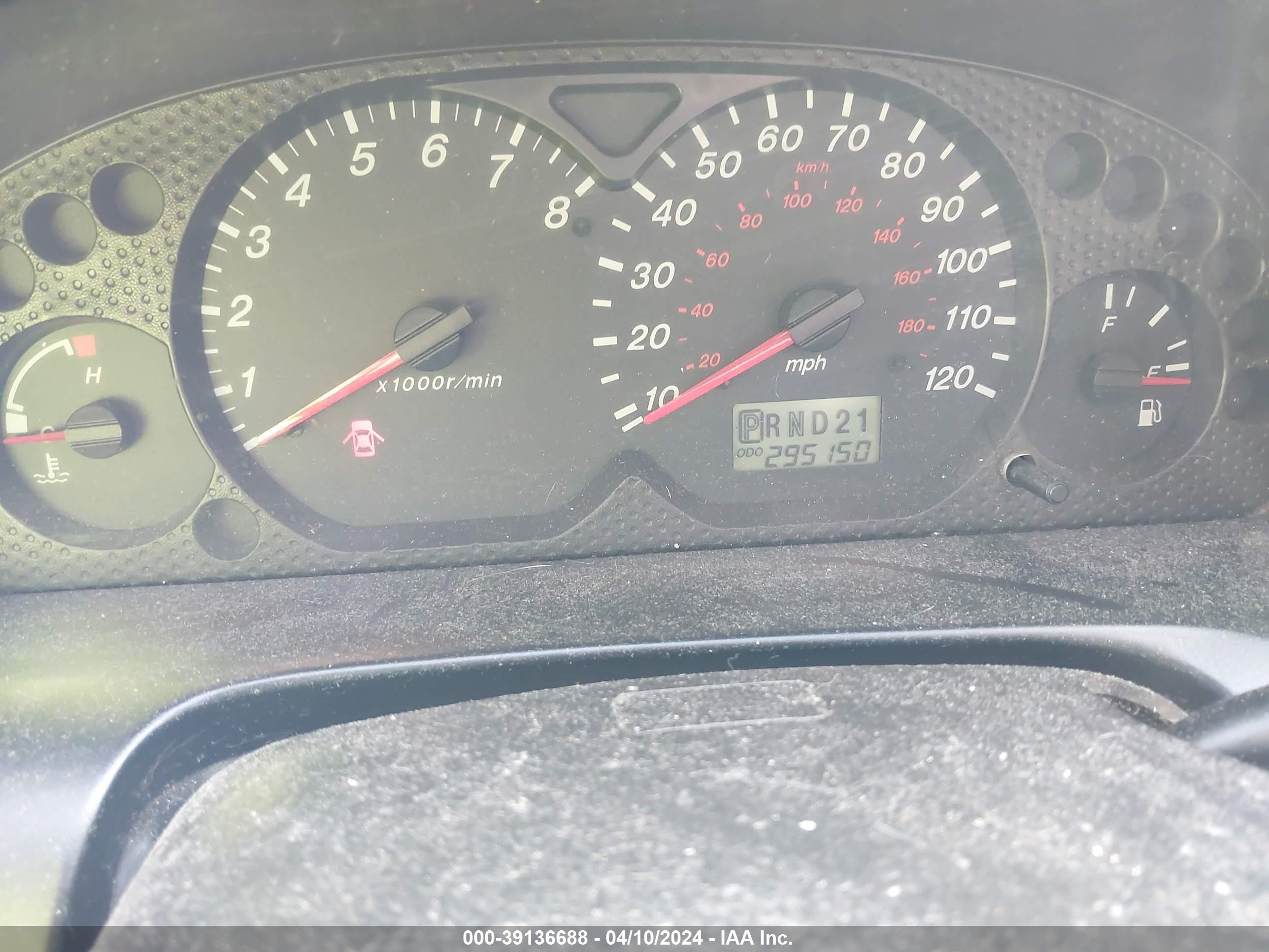 Photo 6 VIN: 4F2YU08152KM54630 - MAZDA TRIBUTE 