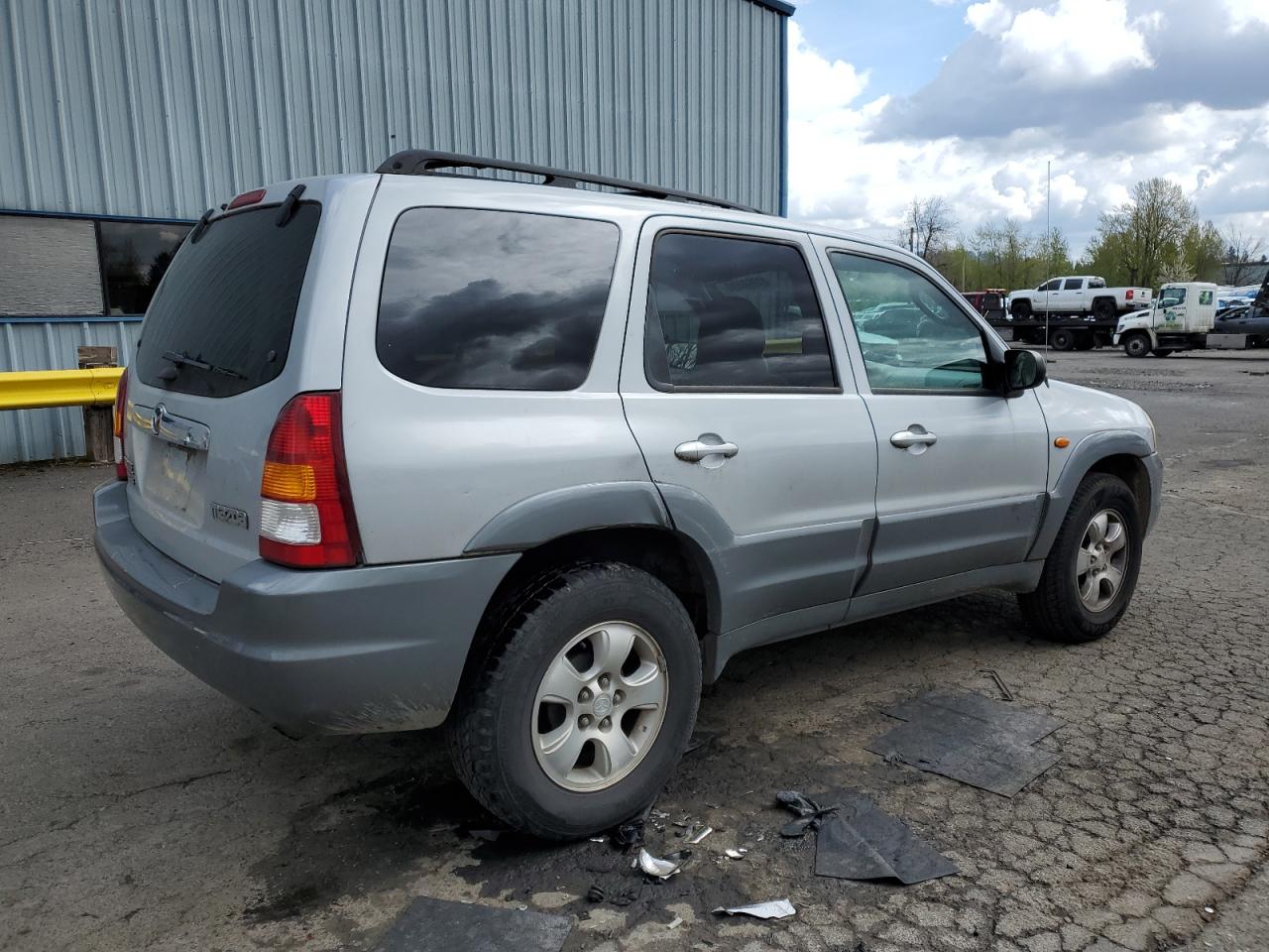 Photo 2 VIN: 4F2YU08192KM55862 - MAZDA TRIBUTE 