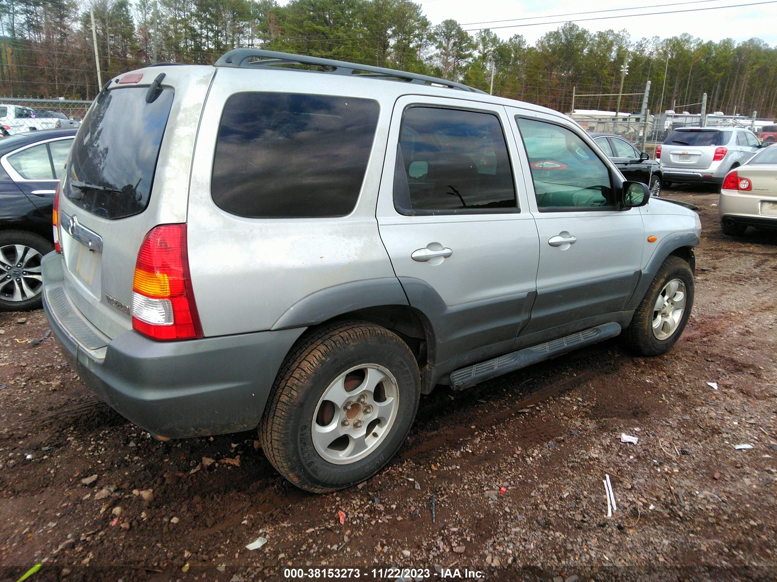 Photo 3 VIN: 4F2YU09132KM18434 - MAZDA TRIBUTE 