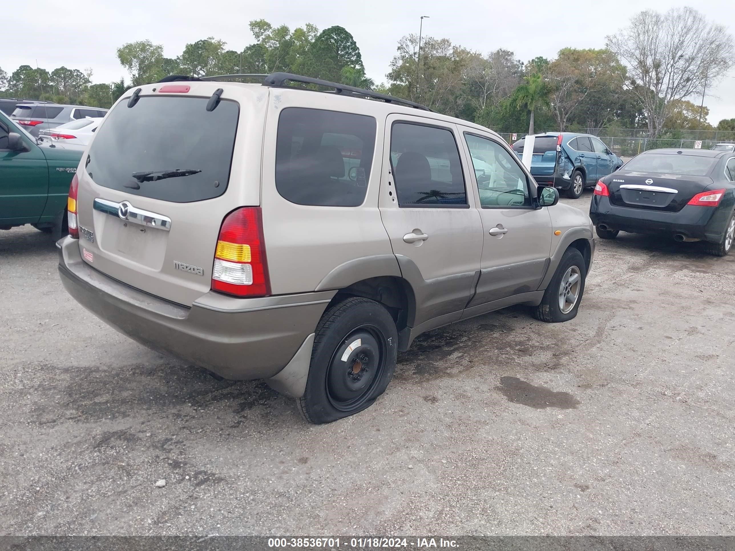 Photo 3 VIN: 4F2YU09152KM38376 - MAZDA TRIBUTE 