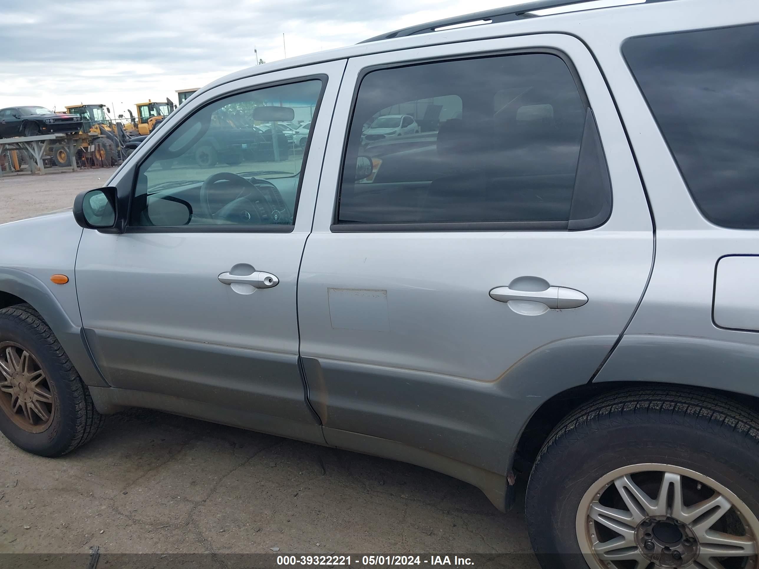 Photo 12 VIN: 4F2YU09162KM01062 - MAZDA TRIBUTE 