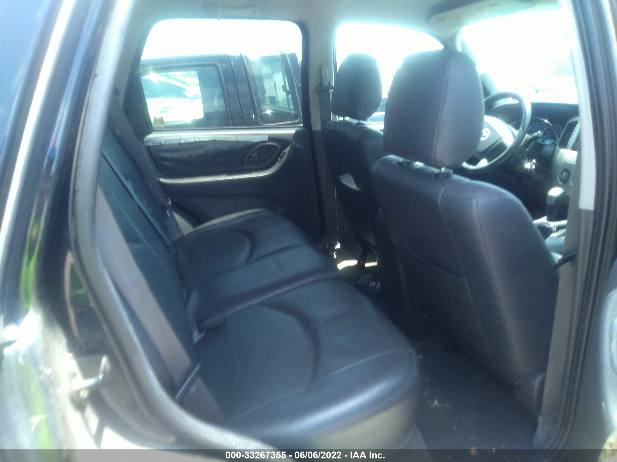 Photo 7 VIN: 4F2YZ02Z15KM42205 - MAZDA TRIBUTE 