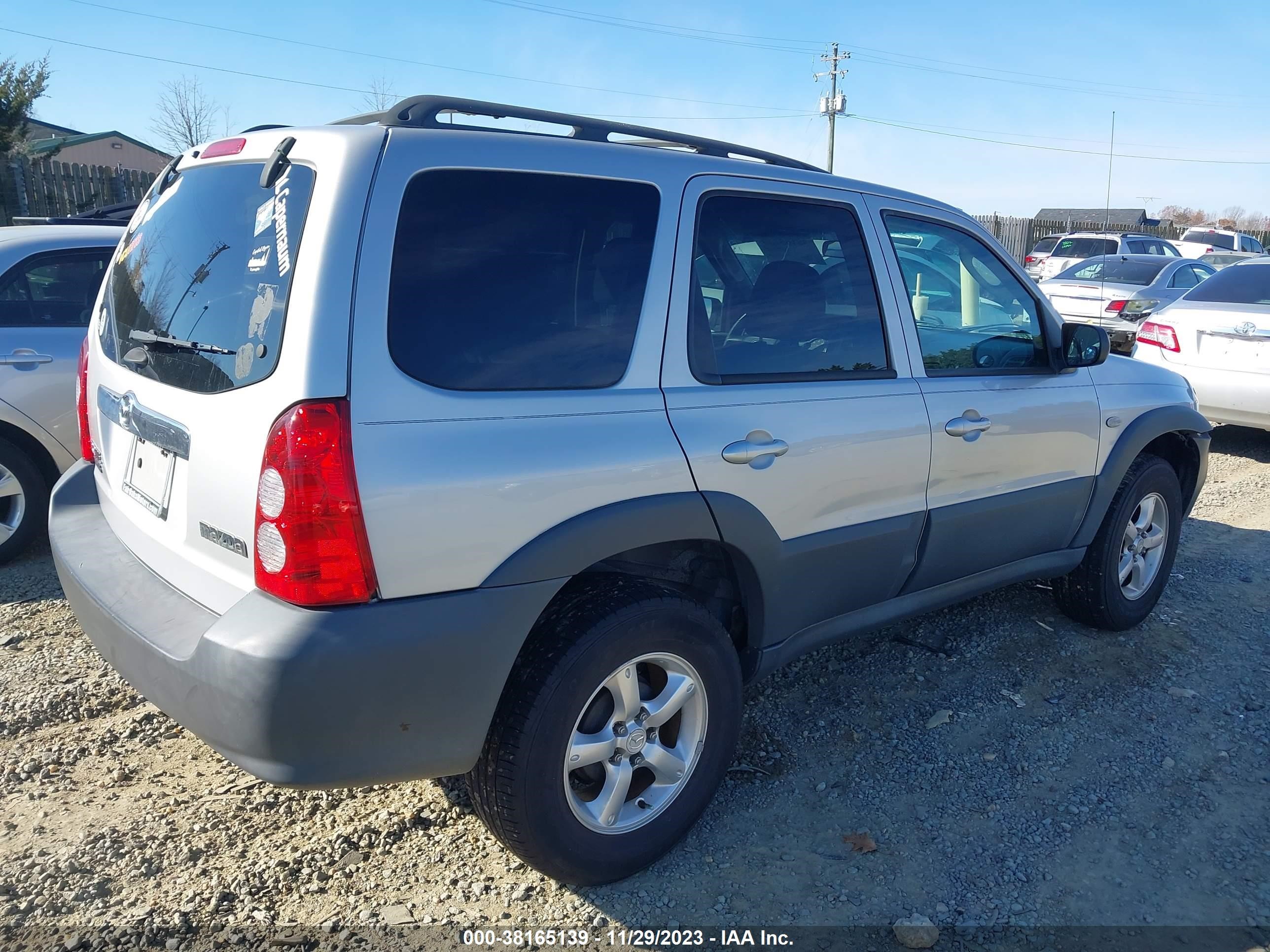 Photo 3 VIN: 4F2YZ02Z16KM02630 - MAZDA TRIBUTE 