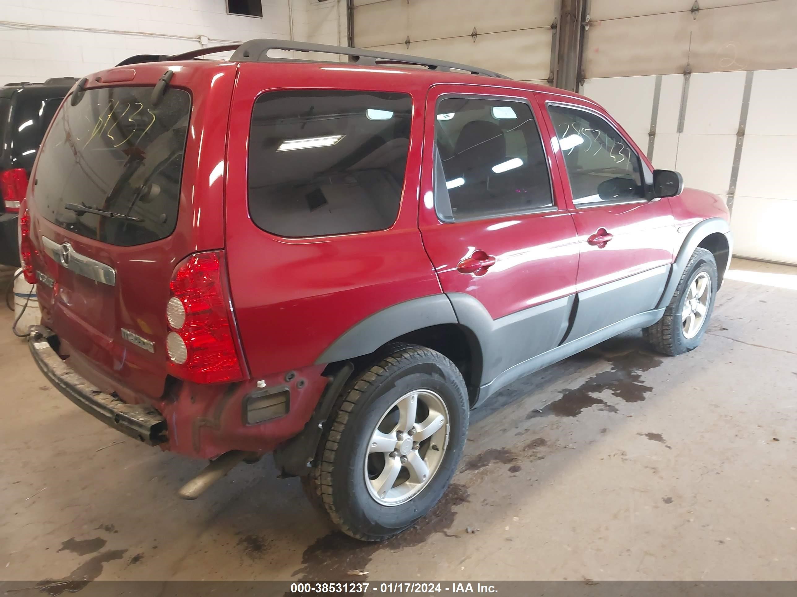 Photo 3 VIN: 4F2YZ02Z16KM34901 - MAZDA TRIBUTE 