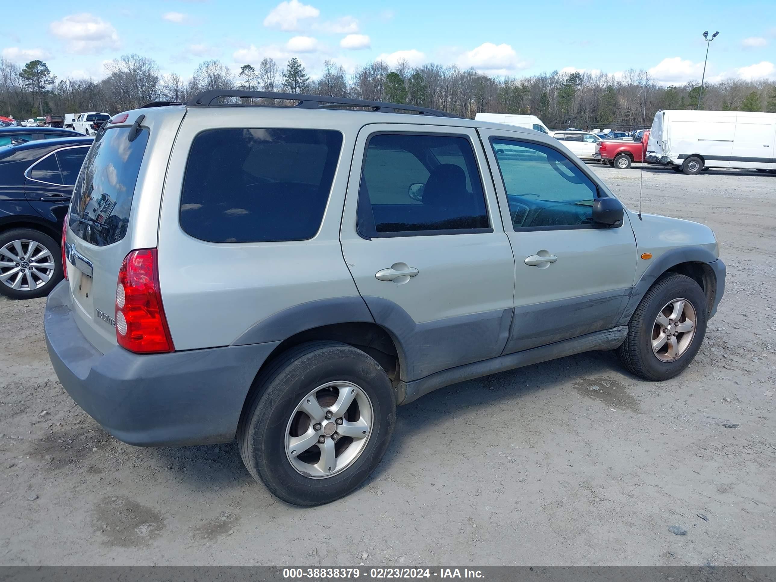 Photo 3 VIN: 4F2YZ02Z55KM02290 - MAZDA TRIBUTE 