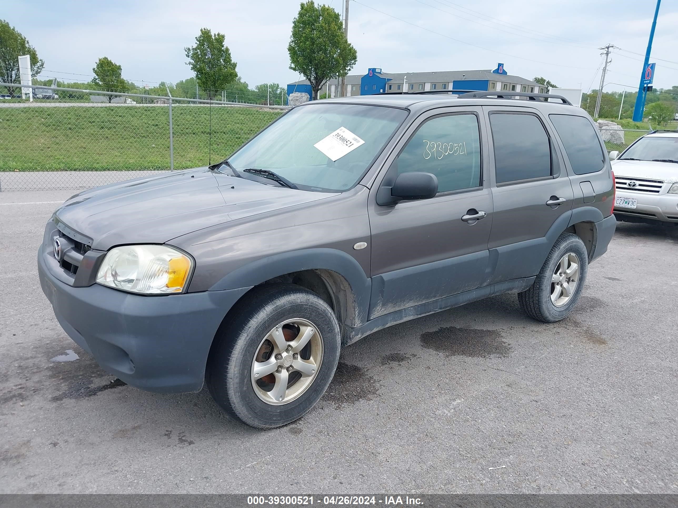 Photo 1 VIN: 4F2YZ02Z56KM30768 - MAZDA TRIBUTE 