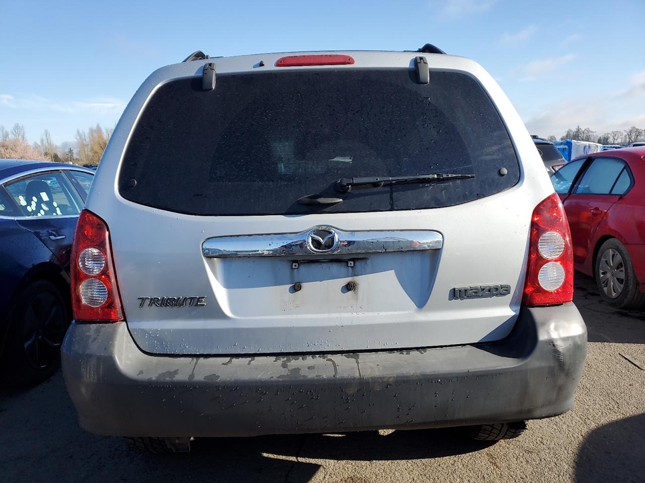 Photo 5 VIN: 4F2YZ02Z56KM38014 - MAZDA TRIBUTE 