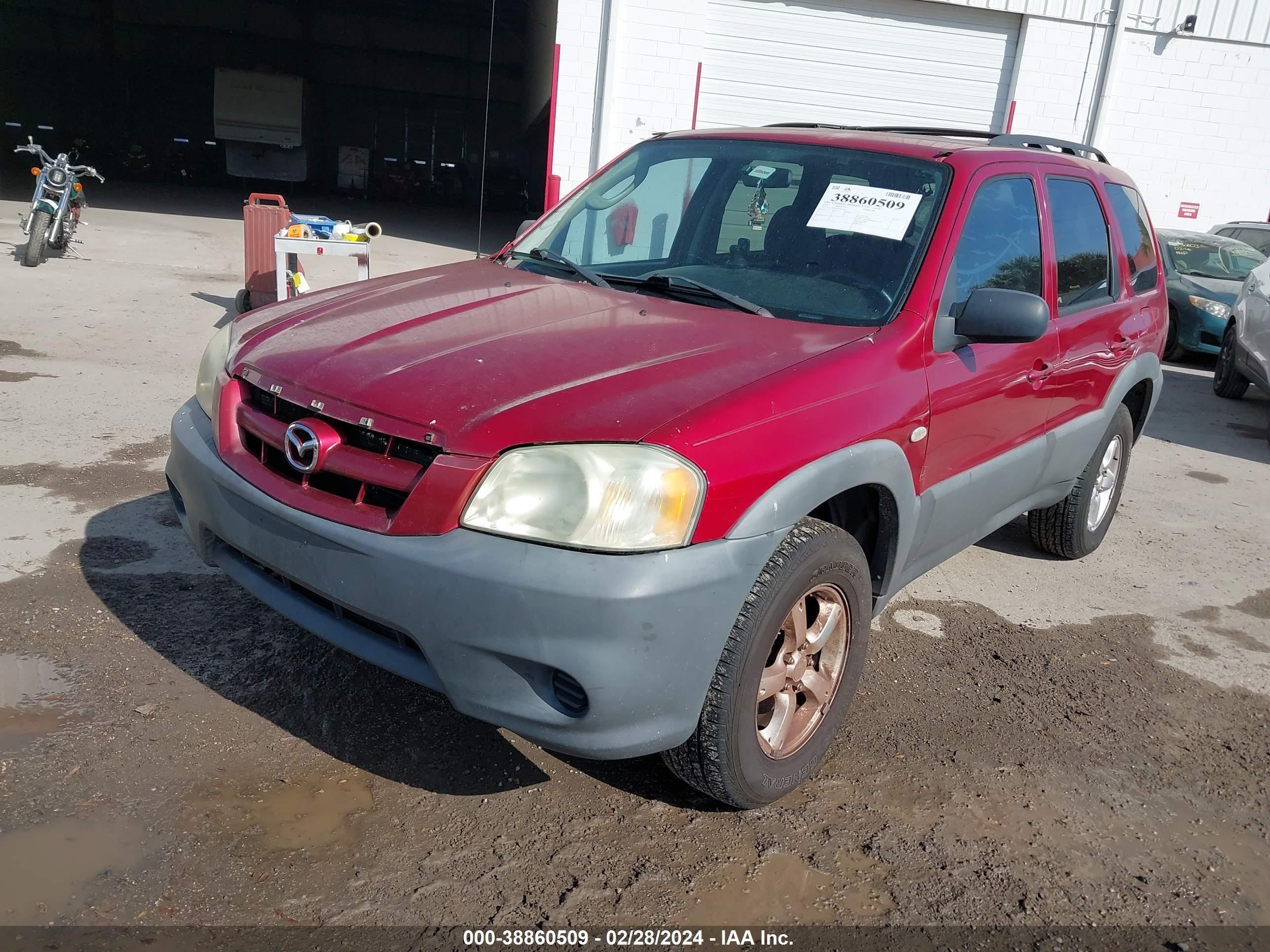 Photo 5 VIN: 4F2YZ02Z65KM63566 - MAZDA TRIBUTE 