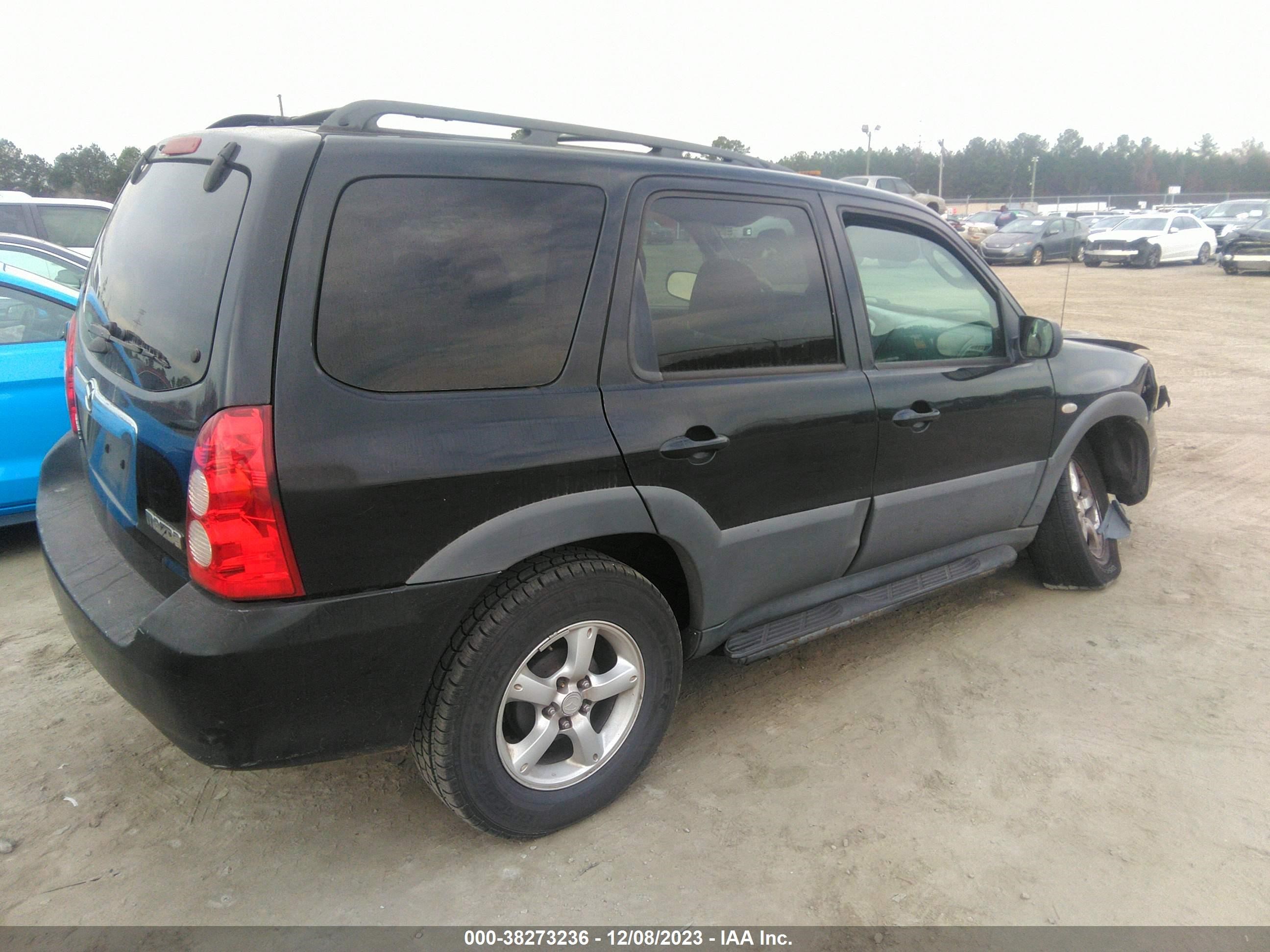 Photo 3 VIN: 4F2YZ02ZX6KM25498 - MAZDA TRIBUTE 