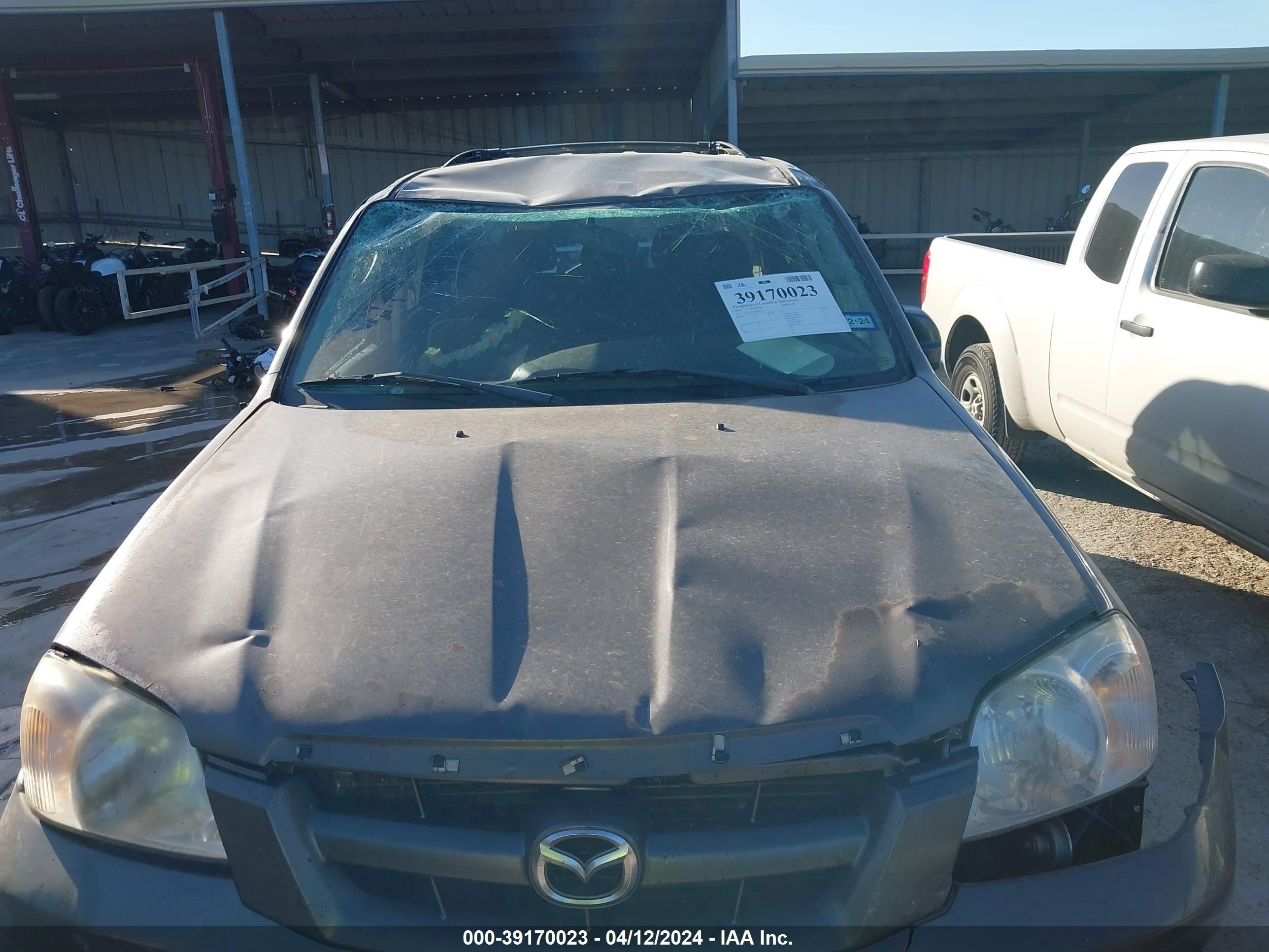 Photo 5 VIN: 4F2YZ04105KM64719 - MAZDA TRIBUTE 