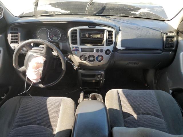 Photo 7 VIN: 4F2YZ04123KM48275 - MAZDA TRIBUTE 