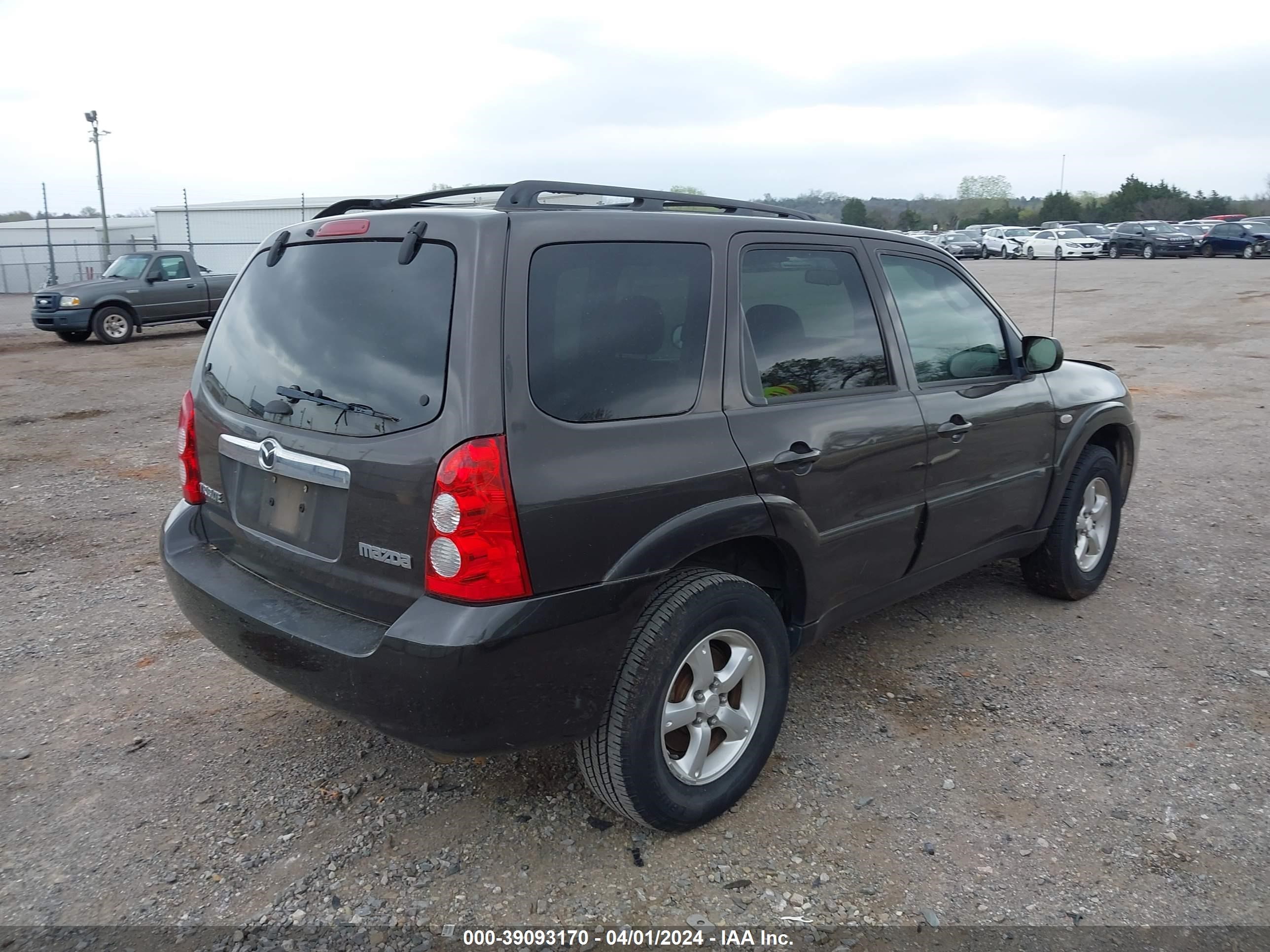 Photo 3 VIN: 4F2YZ04126KM20190 - MAZDA TRIBUTE 