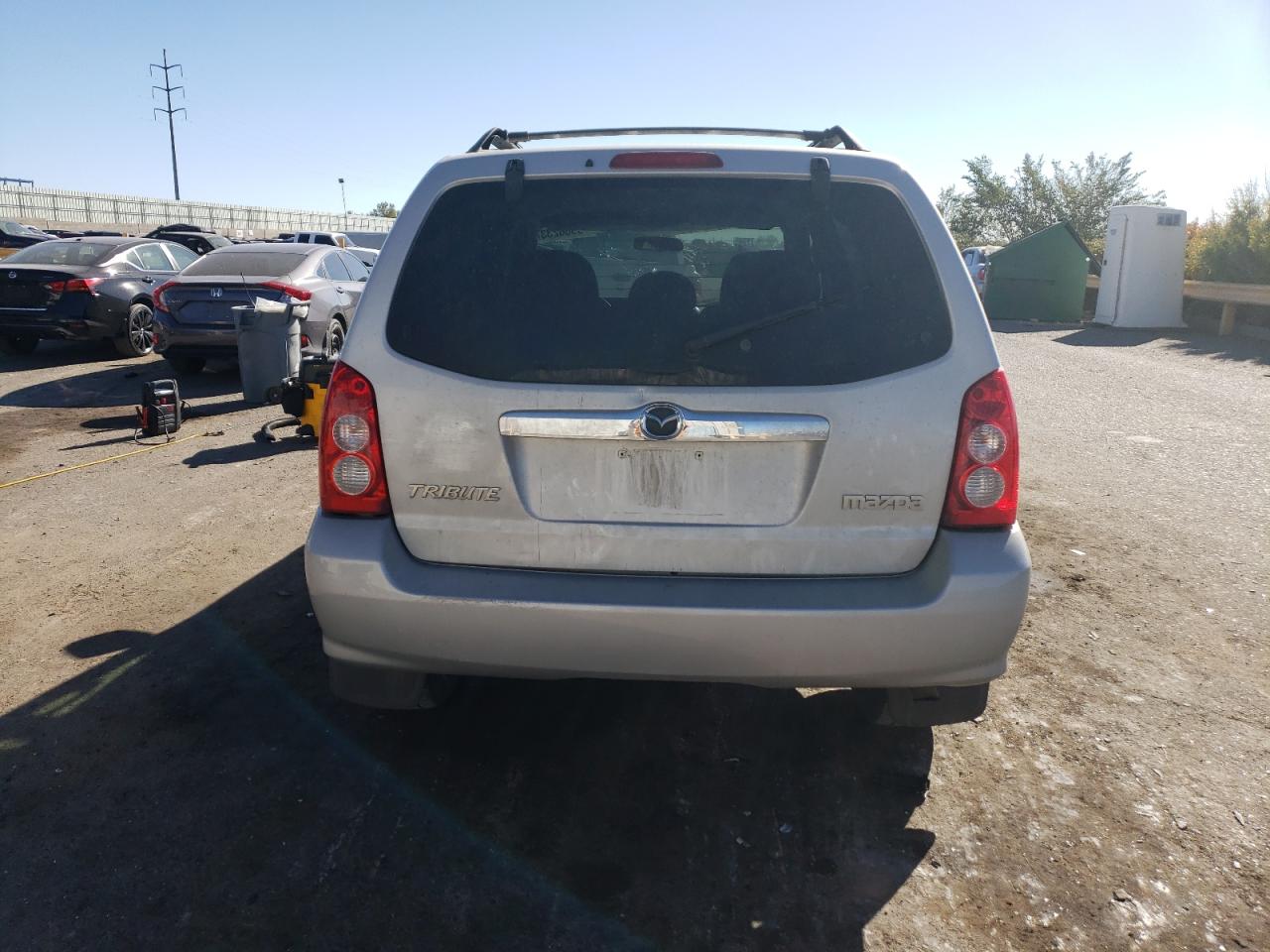 Photo 5 VIN: 4F2YZ04146KM15332 - MAZDA TRIBUTE 