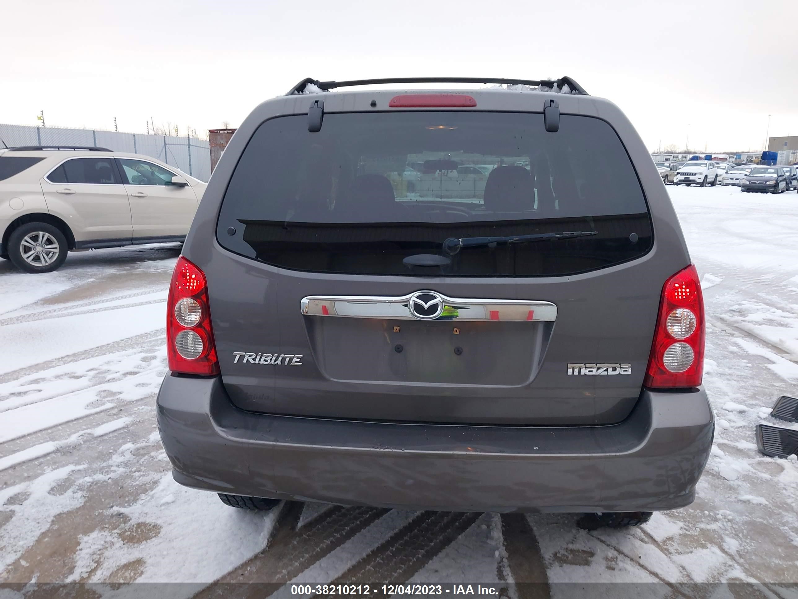 Photo 15 VIN: 4F2YZ04186KM35079 - MAZDA TRIBUTE 