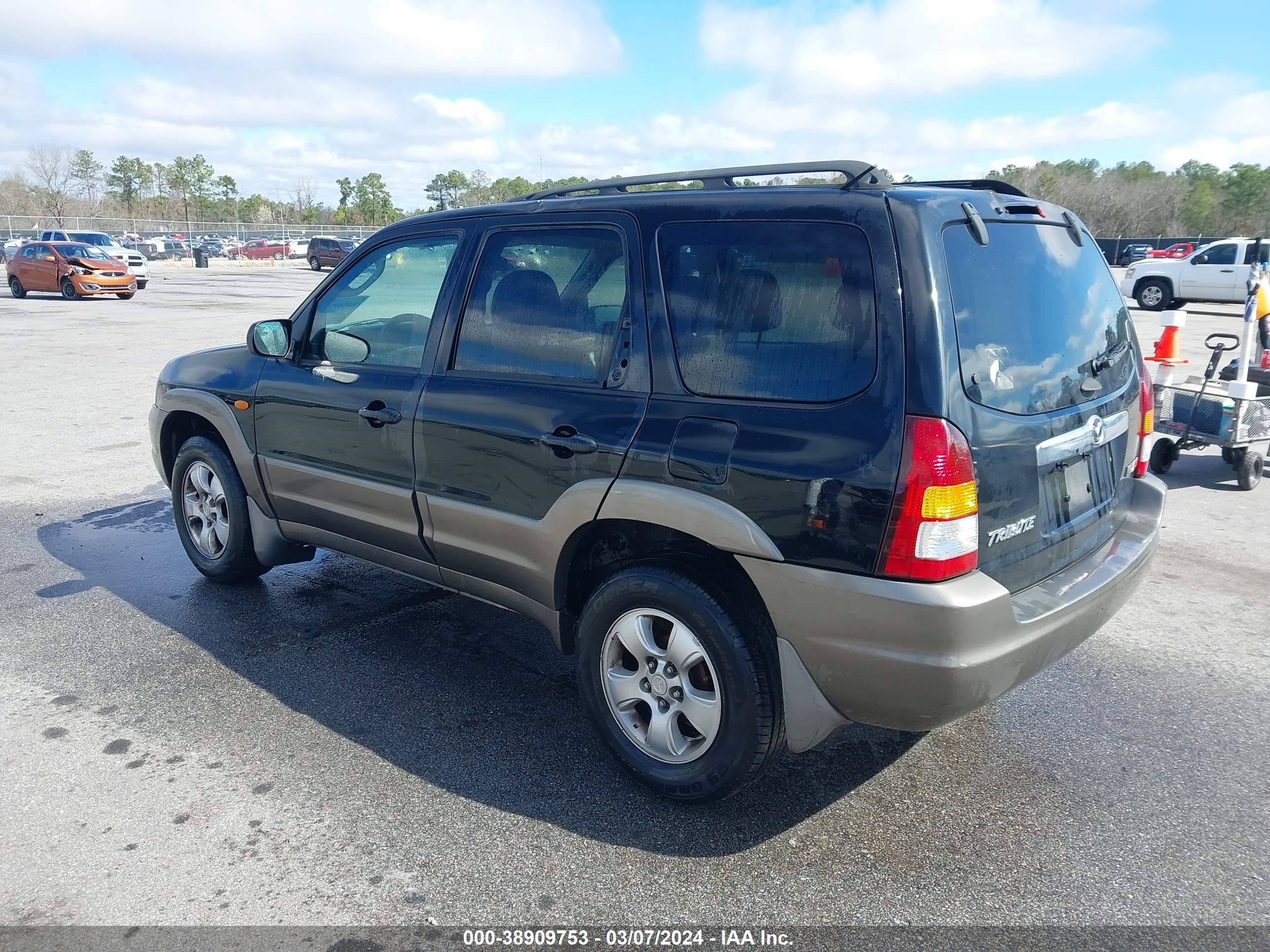 Photo 2 VIN: 4F2YZ041X4KM11802 - MAZDA TRIBUTE 