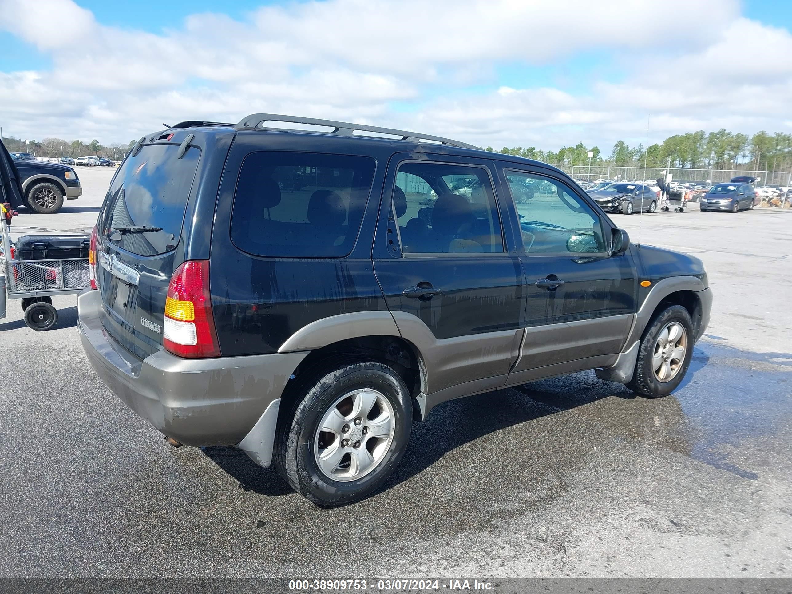 Photo 3 VIN: 4F2YZ041X4KM11802 - MAZDA TRIBUTE 