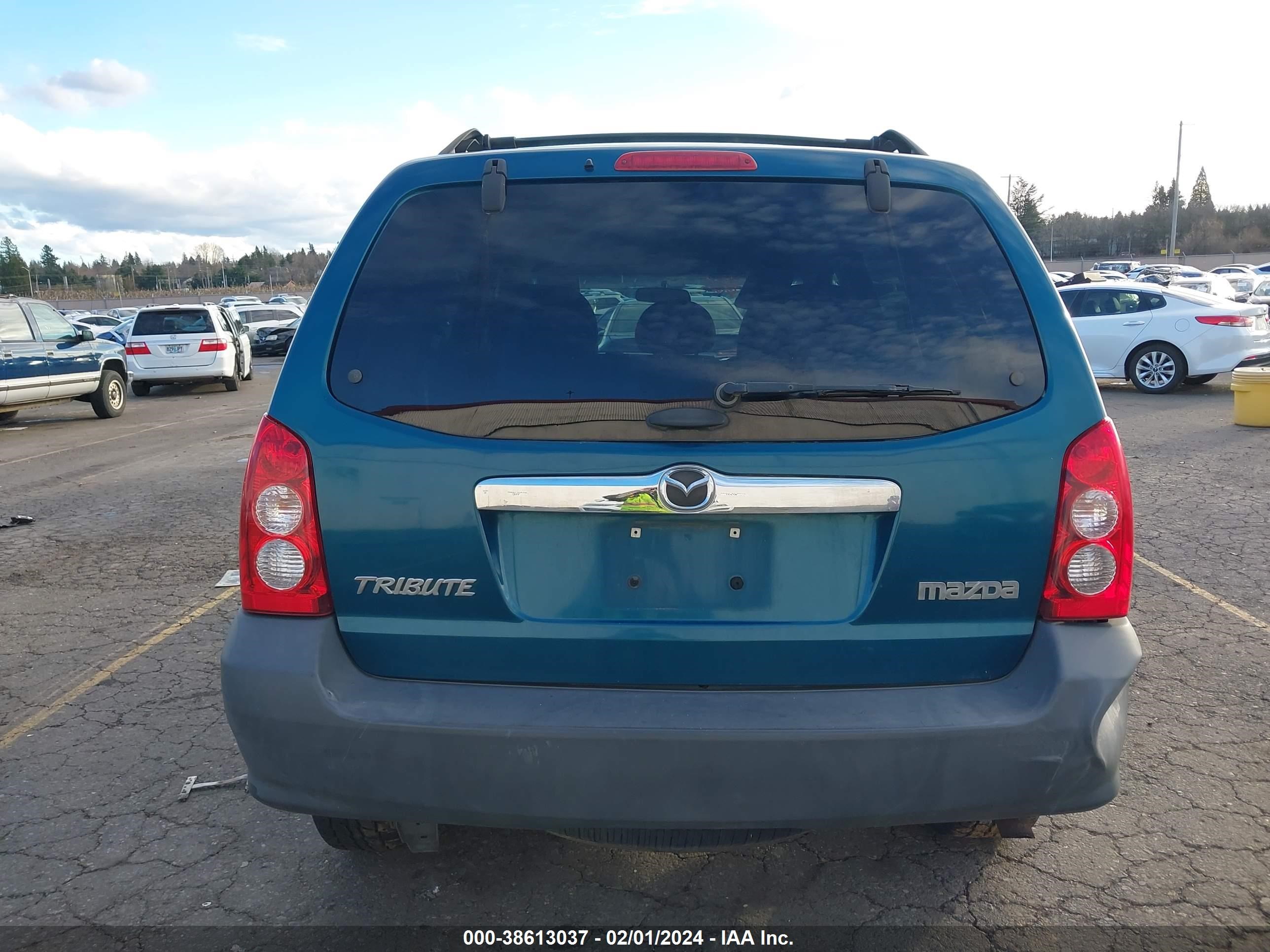 Photo 15 VIN: 4F2YZ92Z05KM01617 - MAZDA TRIBUTE 