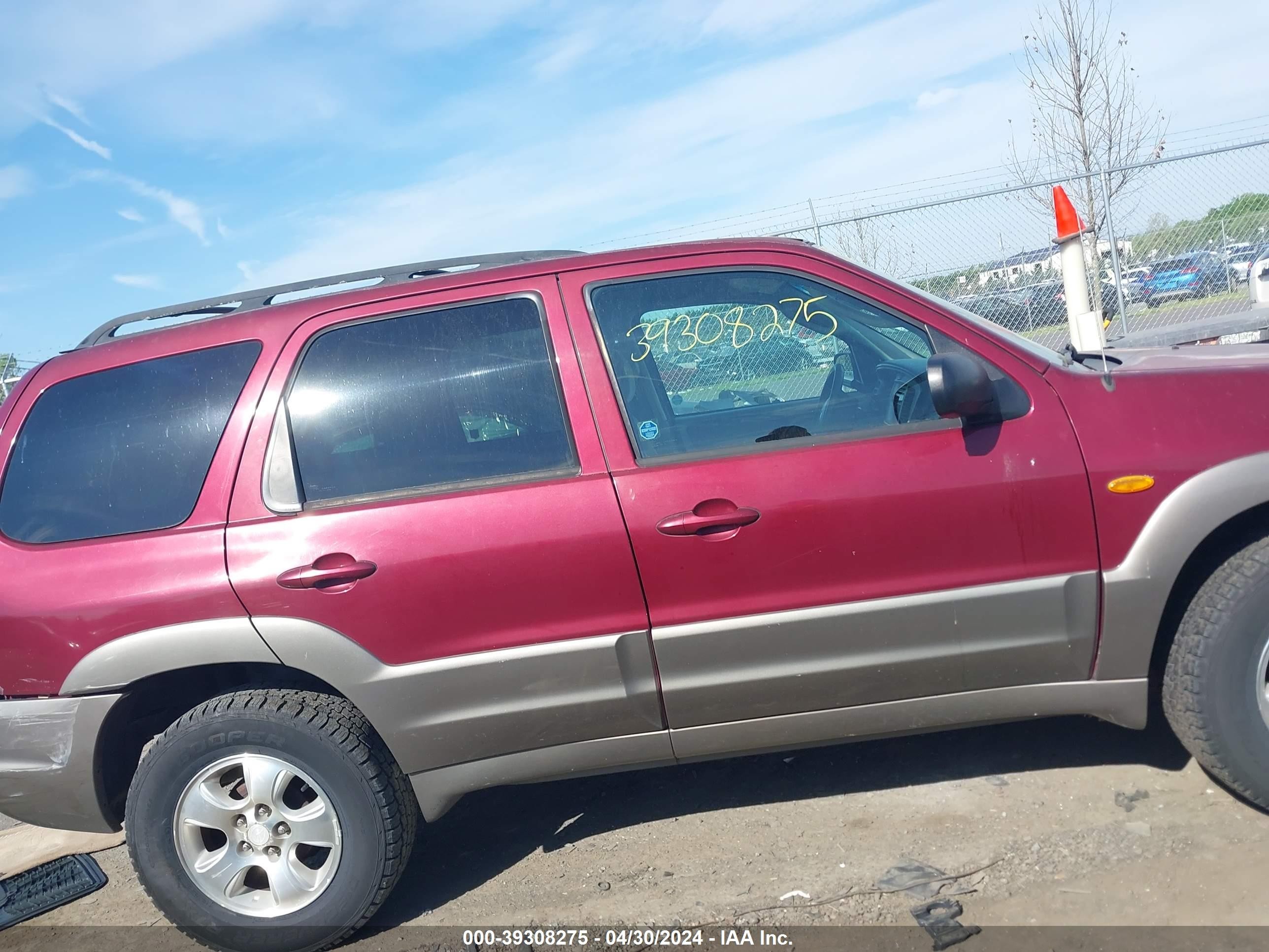 Photo 12 VIN: 4F2YZ94123KM03891 - MAZDA TRIBUTE 