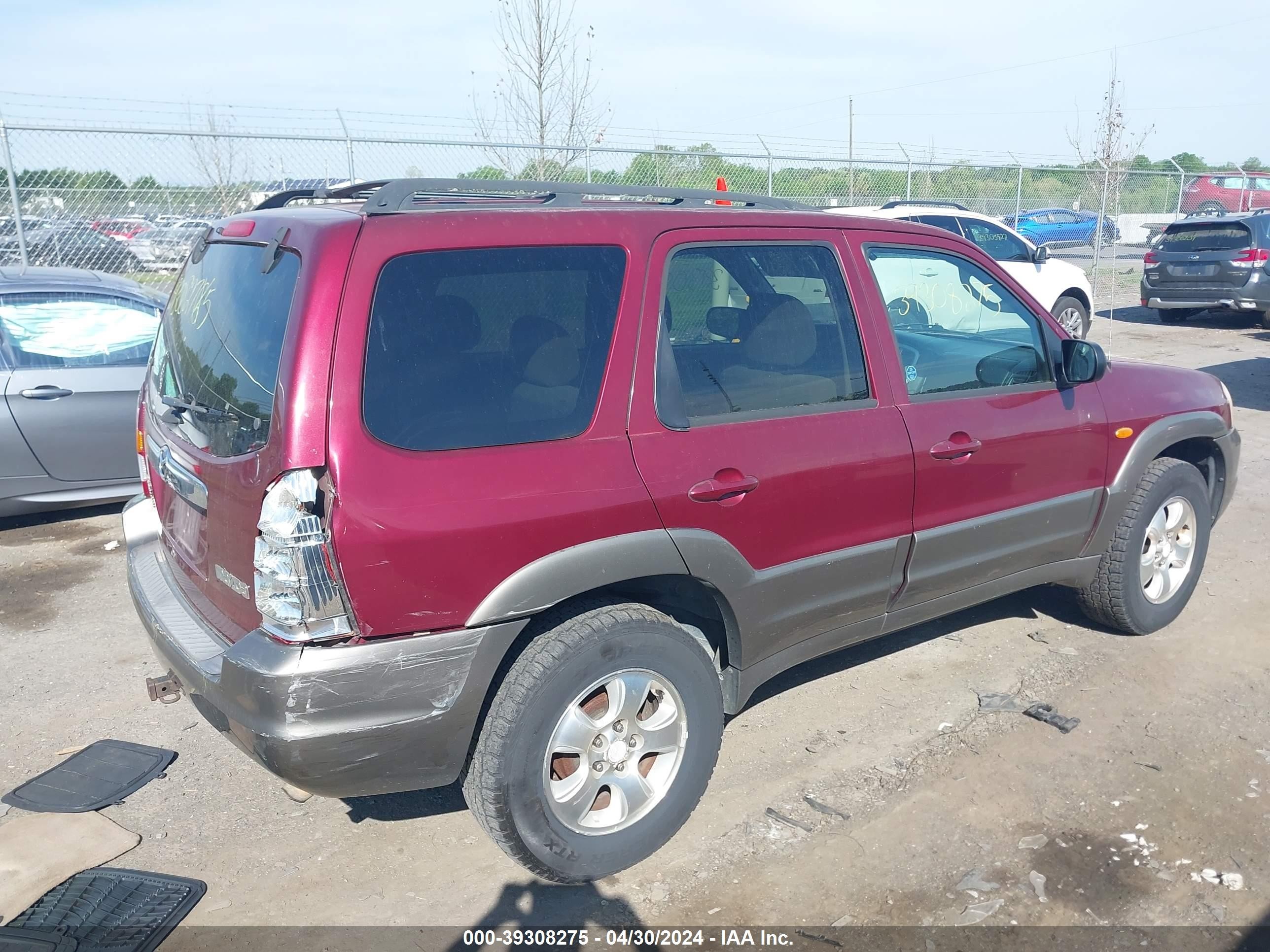 Photo 3 VIN: 4F2YZ94123KM03891 - MAZDA TRIBUTE 