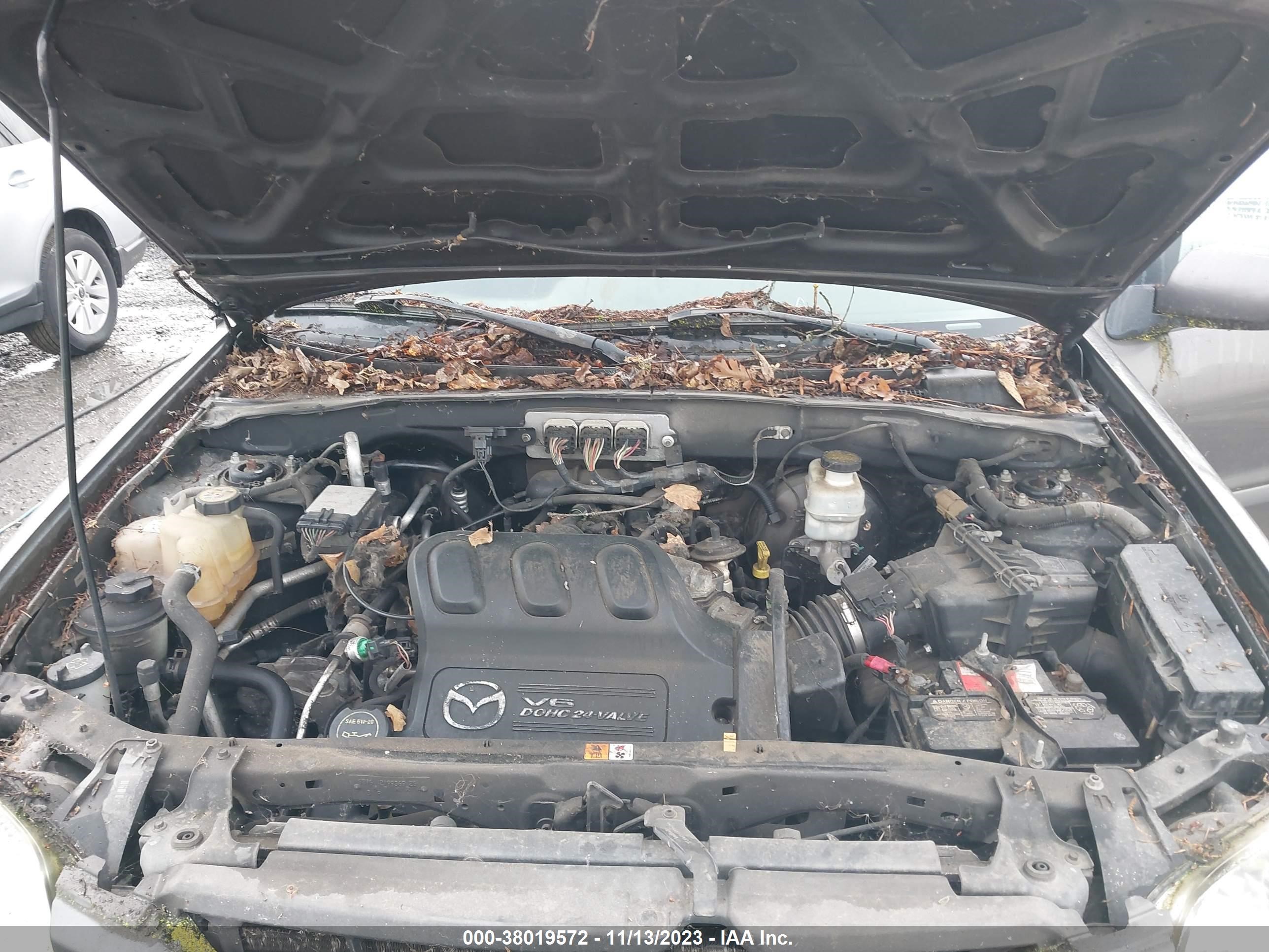 Photo 9 VIN: 4F2YZ94126KM19755 - MAZDA TRIBUTE 