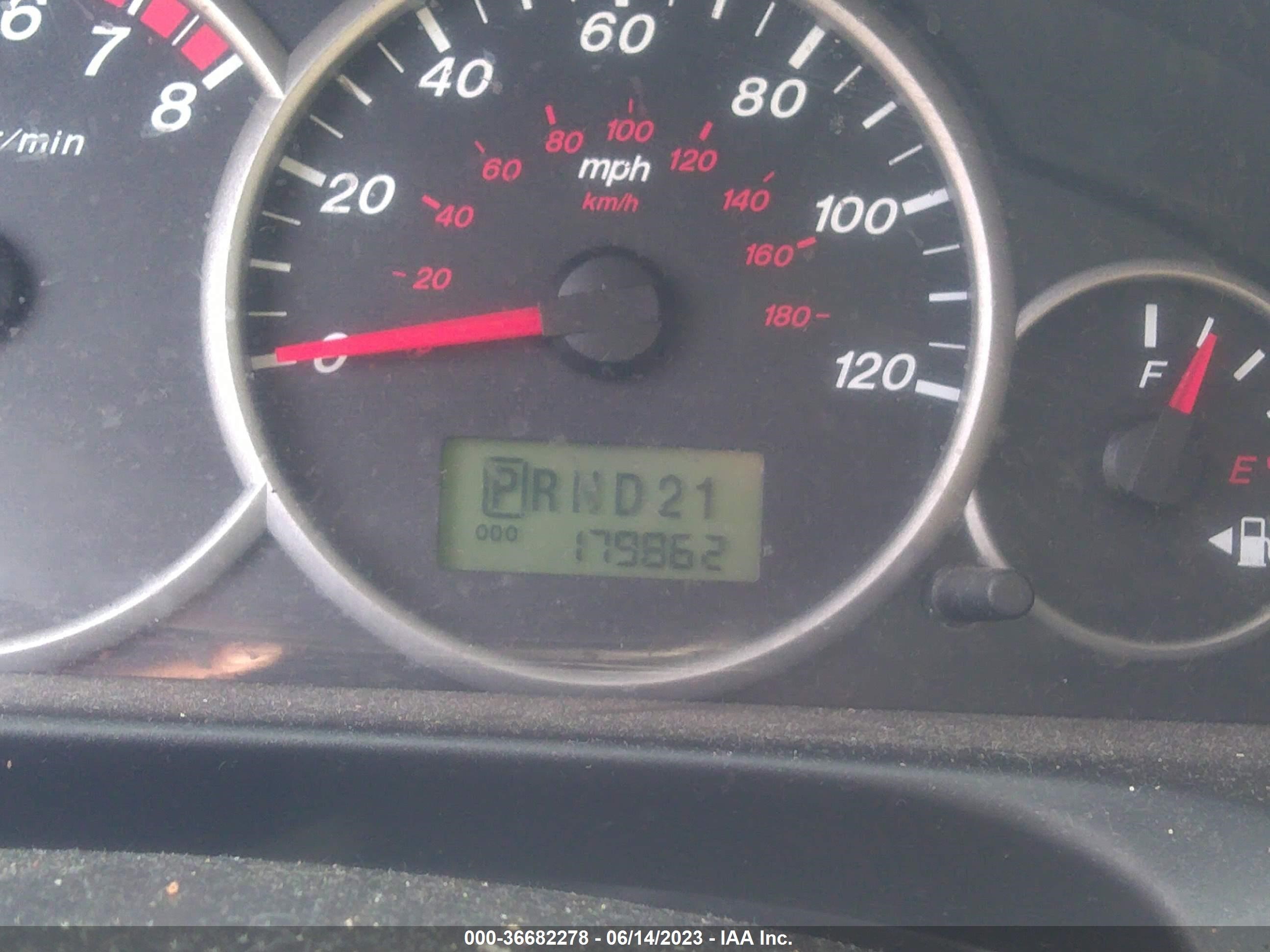 Photo 6 VIN: 4F2YZ96105KM27011 - MAZDA TRIBUTE 