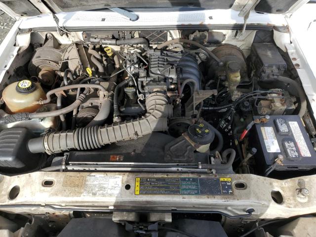 Photo 10 VIN: 4F4YR12D24TM00135 - MAZDA B2300 