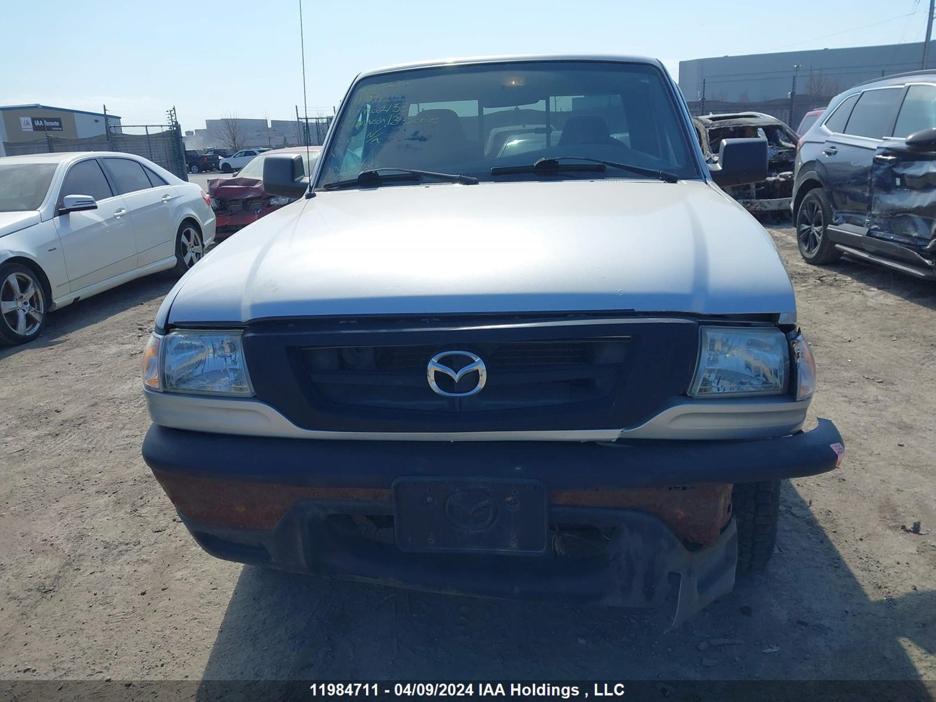 Photo 11 VIN: 4F4YR12D39PM02153 - MAZDA B-SERIES 