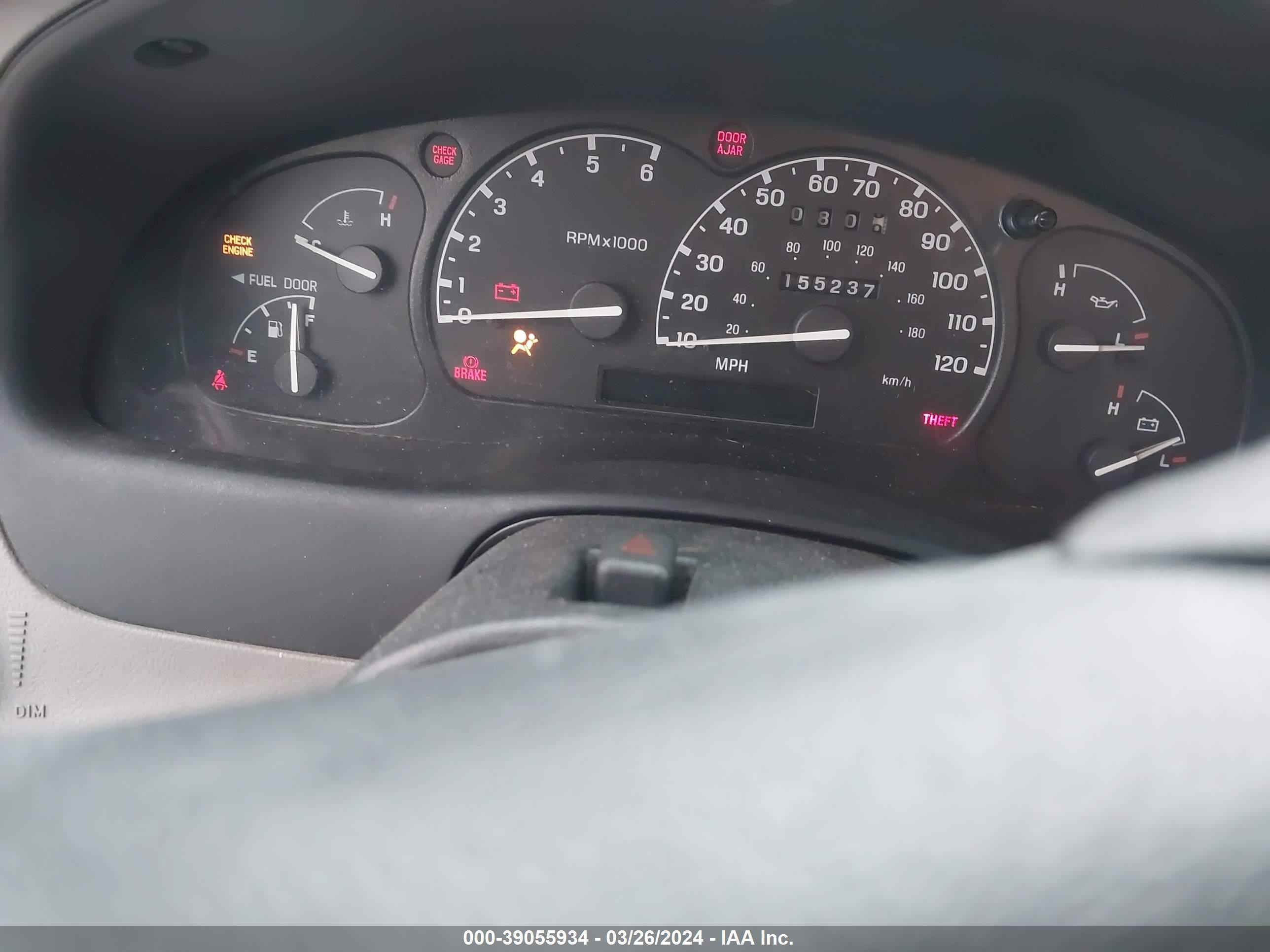 Photo 6 VIN: 4F4YR16V0XTM07124 - MAZDA 3 