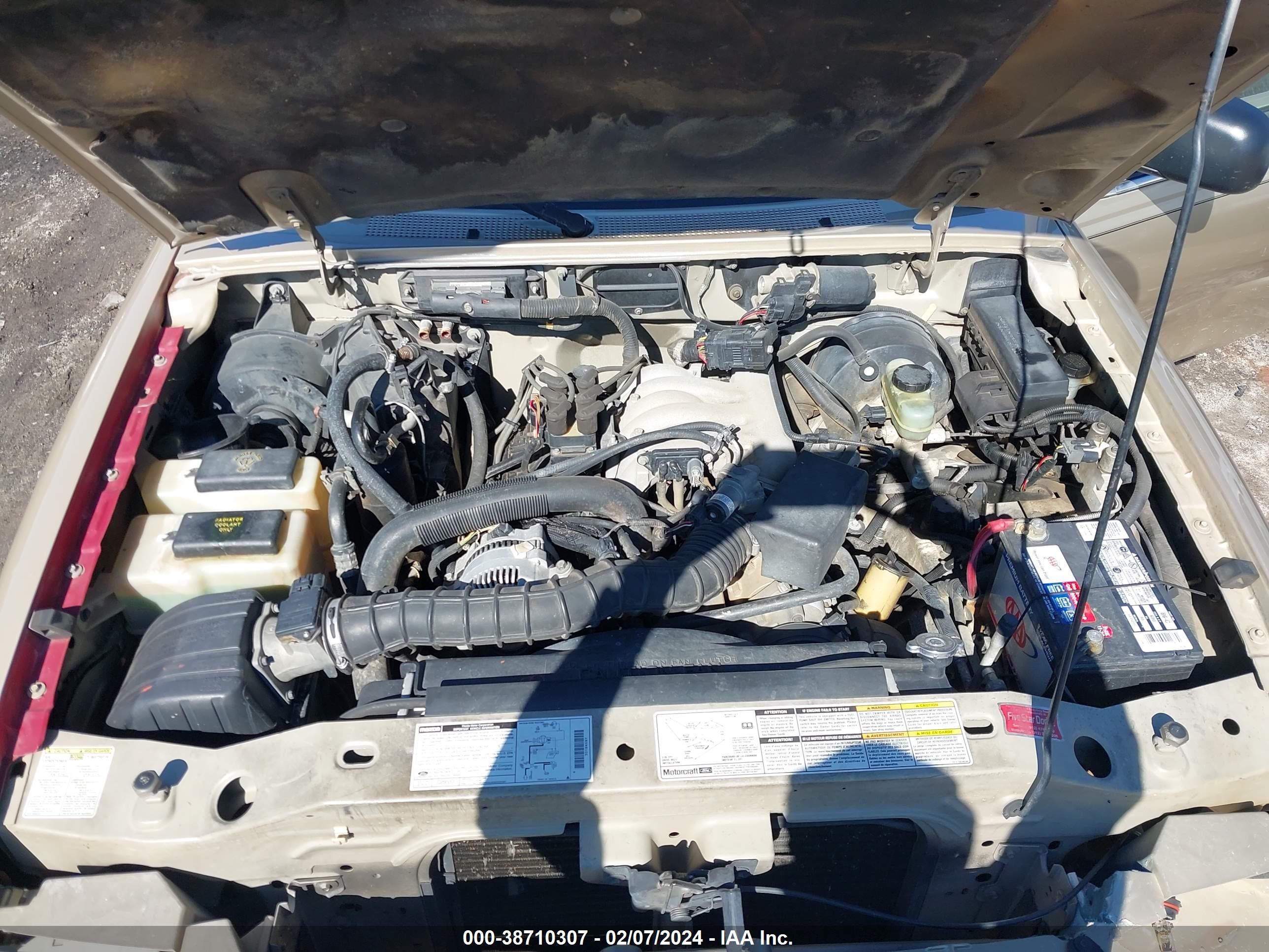 Photo 9 VIN: 4F4YR16V9YTM15739 - MAZDA B-SERIES 