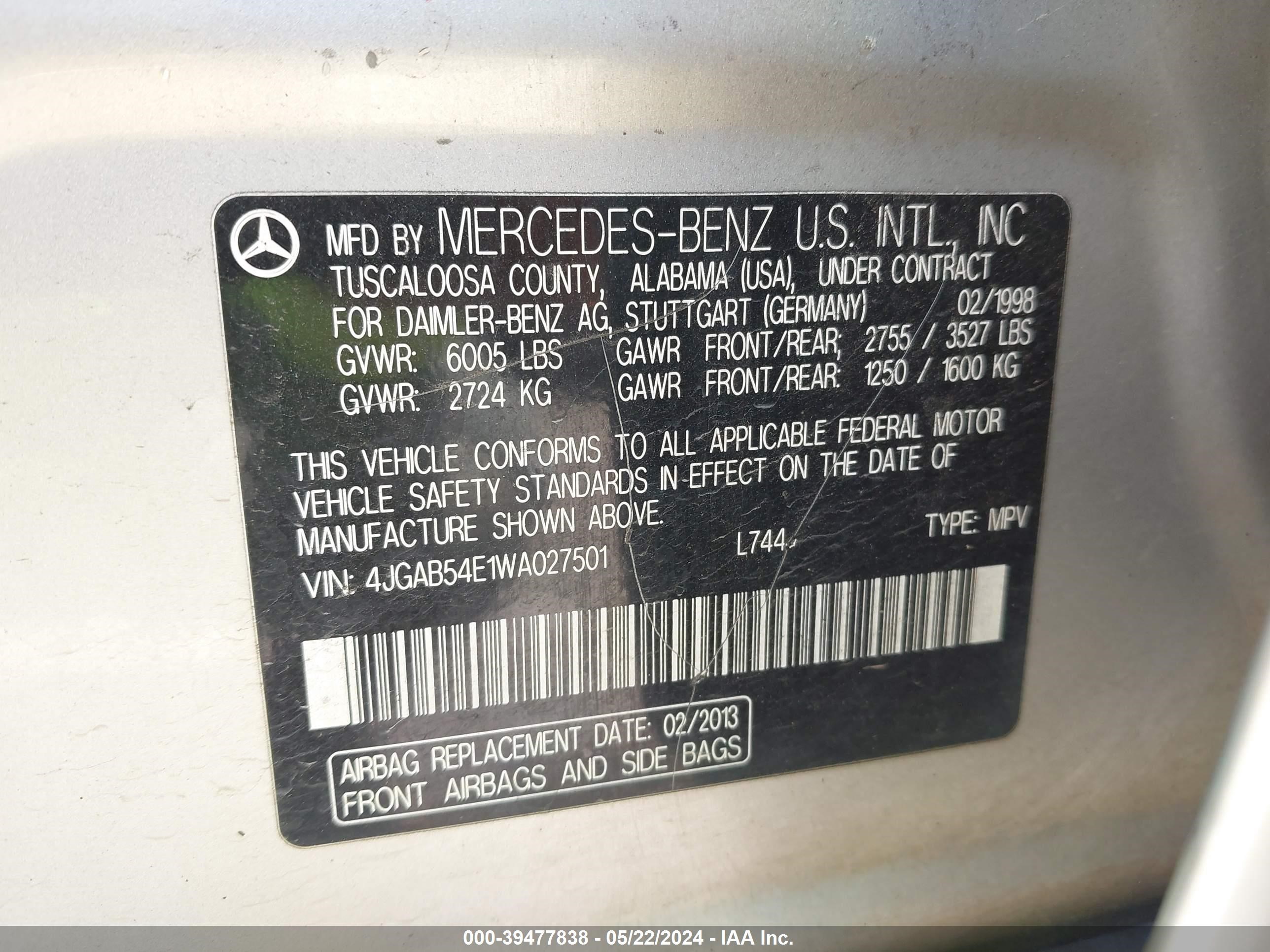 Photo 8 VIN: 4JGAB54E1WA027501 - MERCEDES-BENZ NULL 