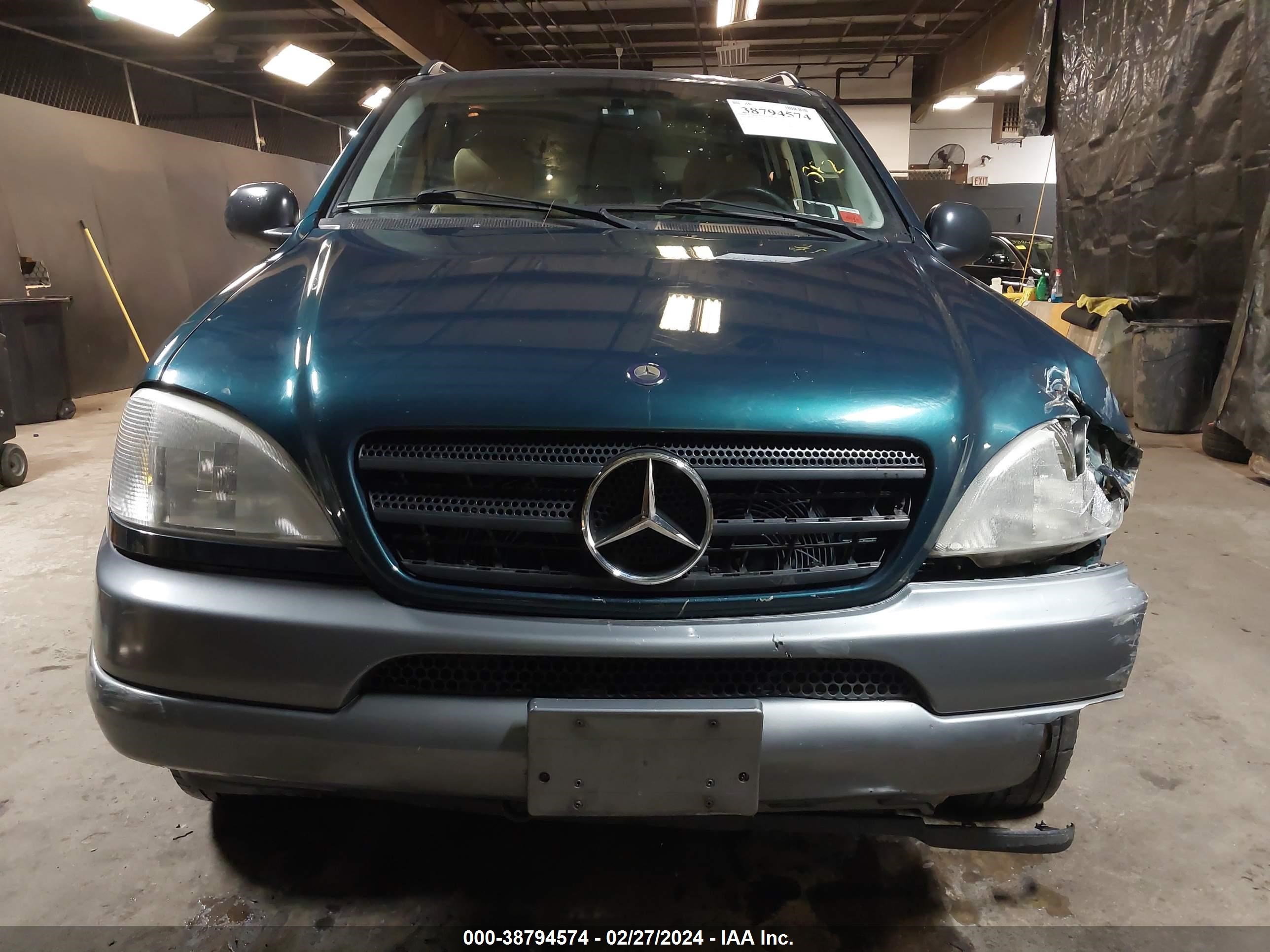 Photo 5 VIN: 4JGAB54E3XA068407 - MERCEDES-BENZ NULL 