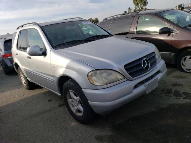 Photo 3 VIN: 4JGAB54E51A272343 - MERCEDES-BENZ M-CLASS 