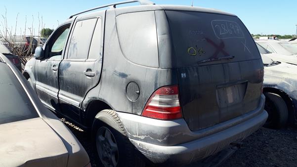 Photo 5 VIN: 4JGAB54E5WA032555 - MERCEDES-BENZ ML320 