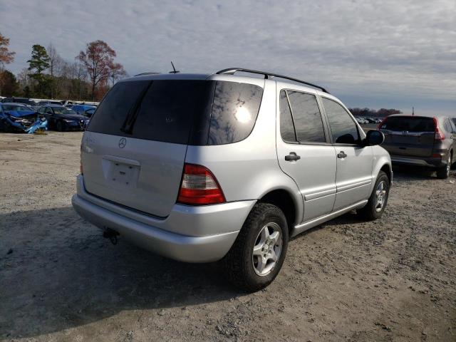 Photo 2 VIN: 4JGAB54E61A236886 - MERCEDES-BENZ ML 320 